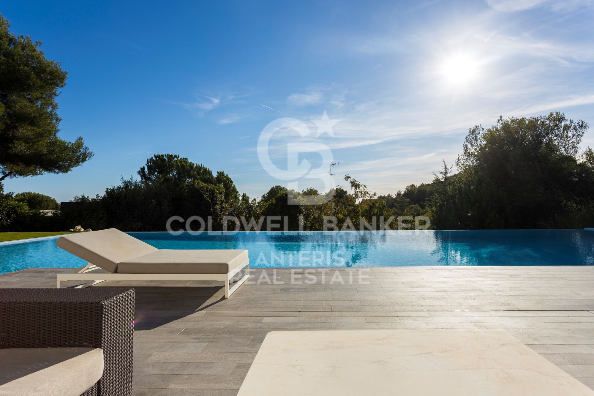 Luxury mansion on the Costa Dorada