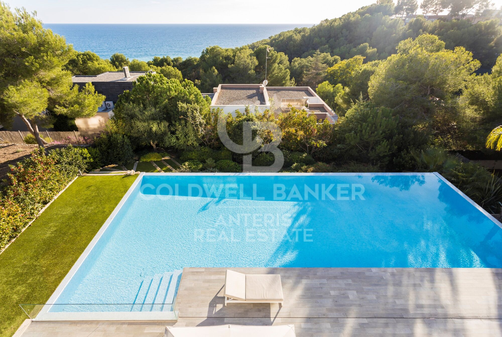 Luxury mansion on the Costa Dorada