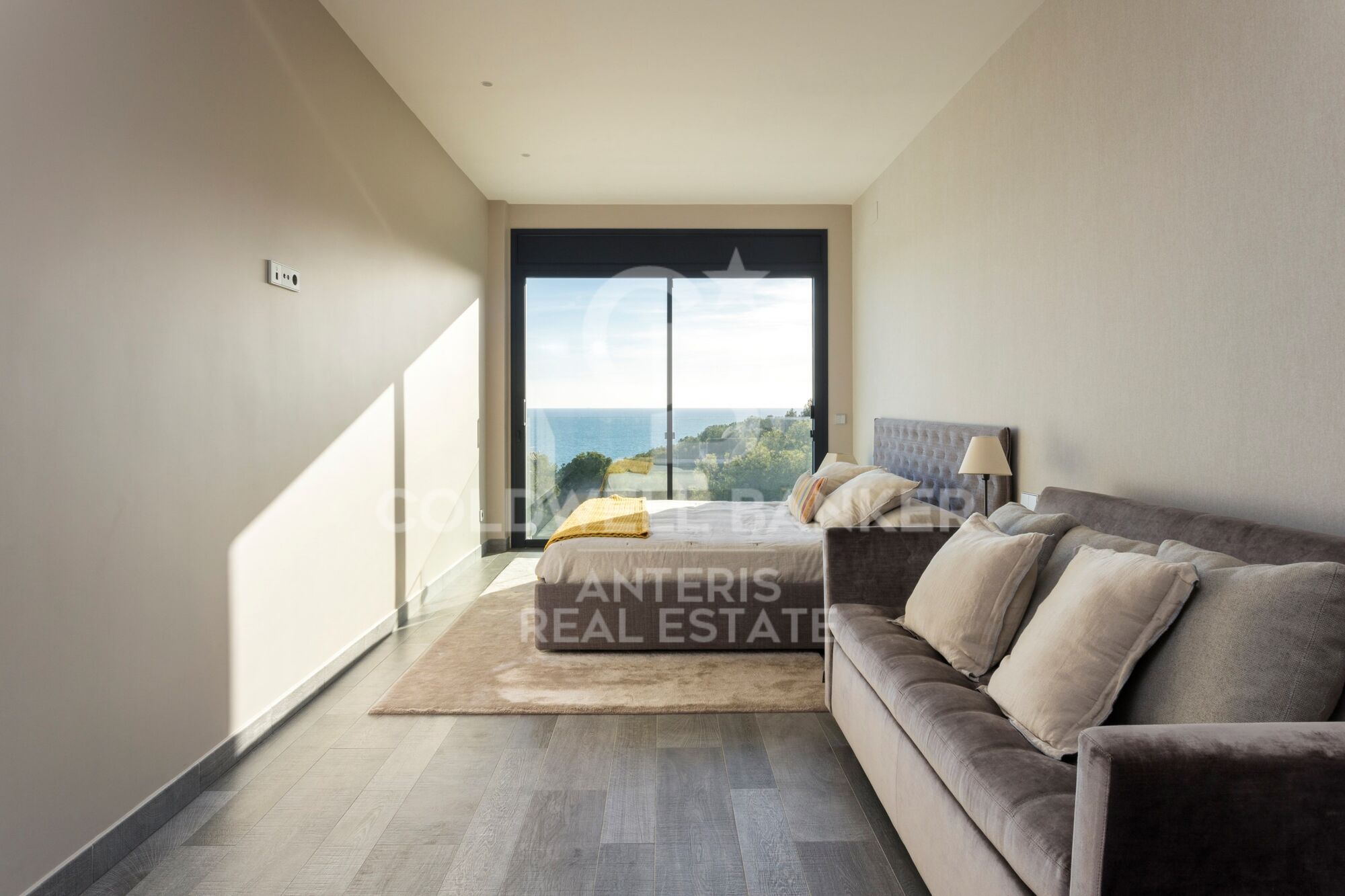 Luxury mansion on the Costa Dorada