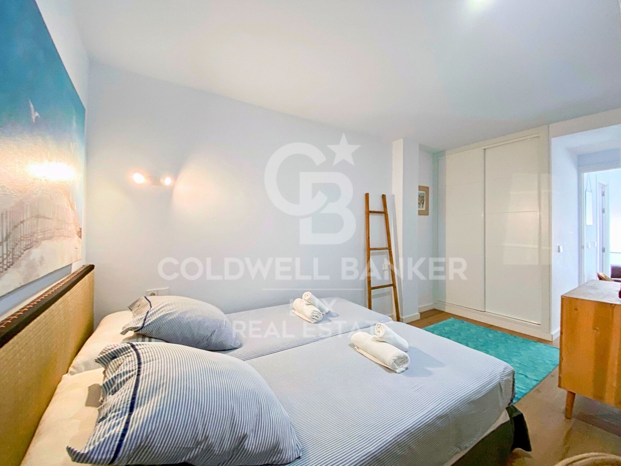 Appartement en duplex moderne avec parking à Cadaqués, Costa Brava