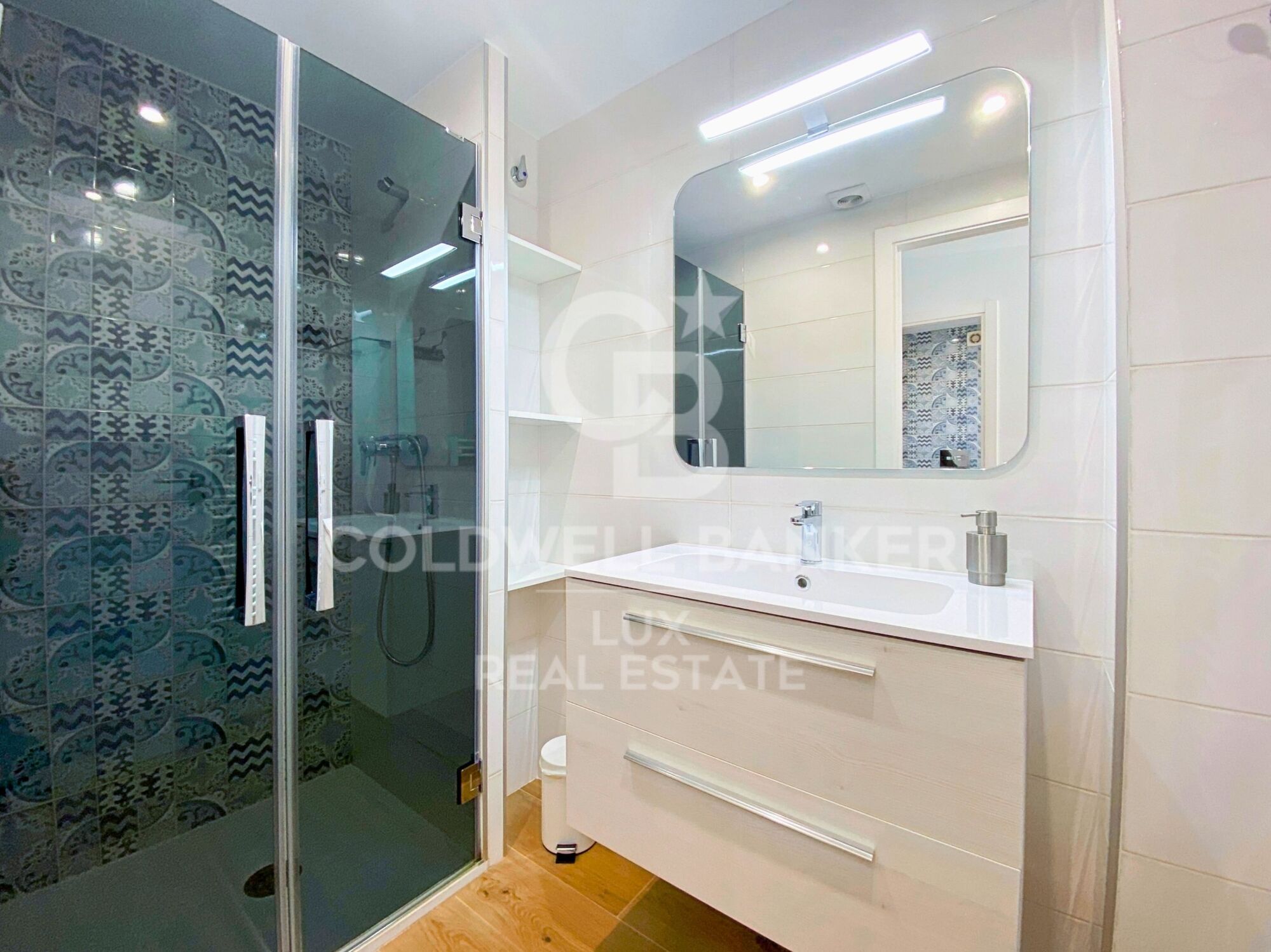 Appartement en duplex moderne avec parking à Cadaqués, Costa Brava