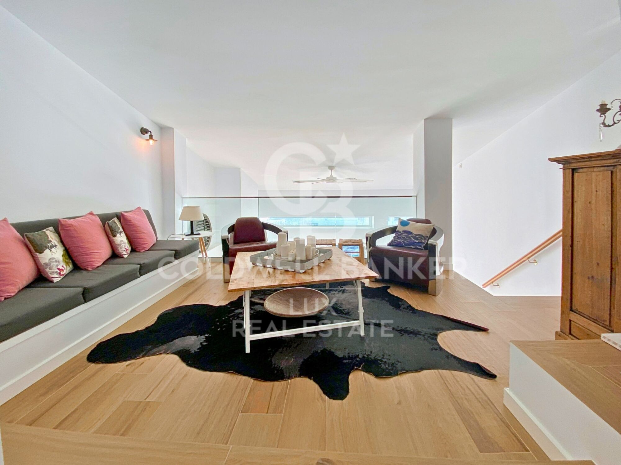 Appartement en duplex moderne avec parking à Cadaqués, Costa Brava