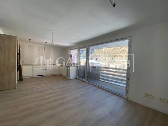 Apartment 3 Bedrooms Sale Canillo