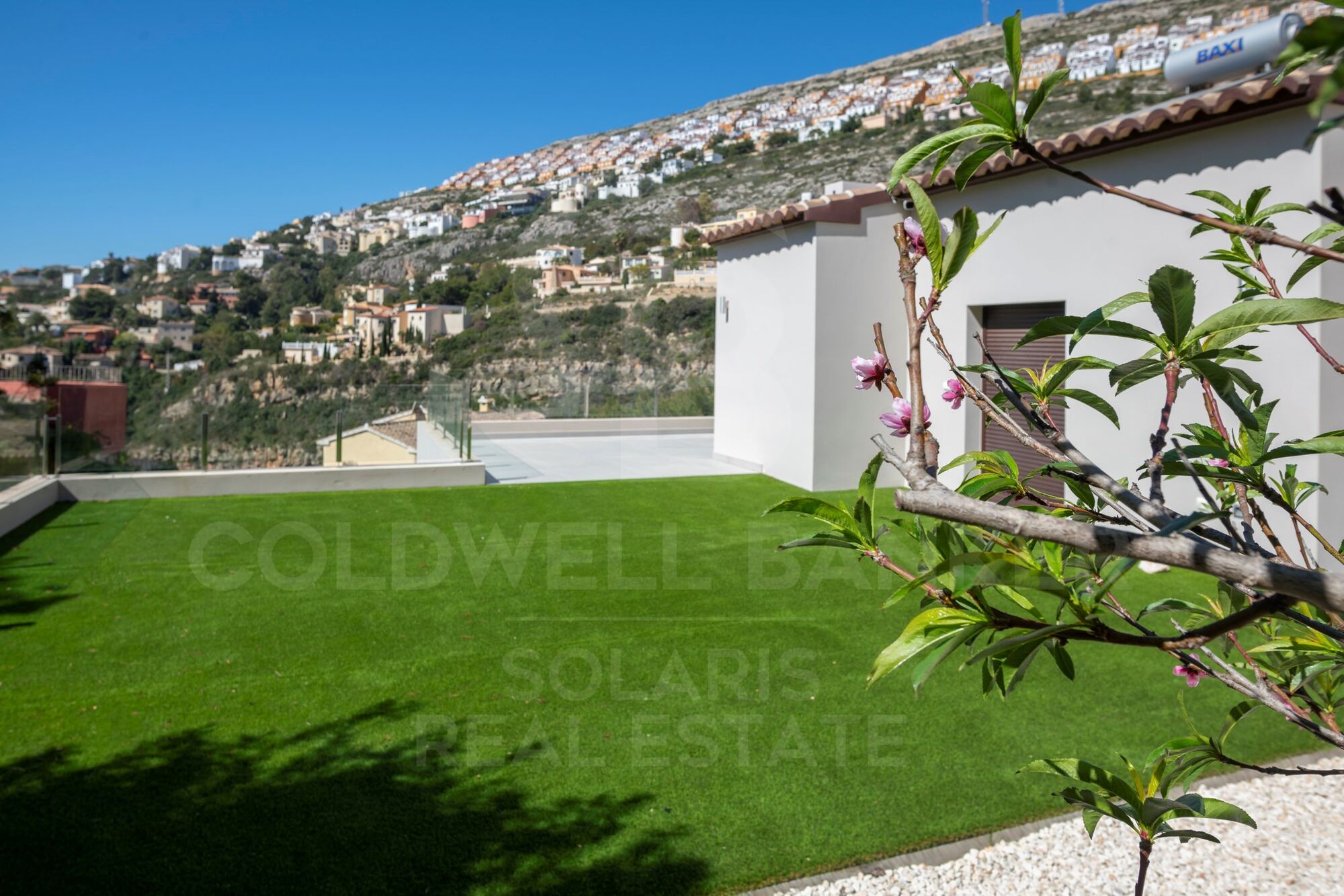 Extraordinary smart and completely renovated villa in Cumbre del Sol, Benitachell