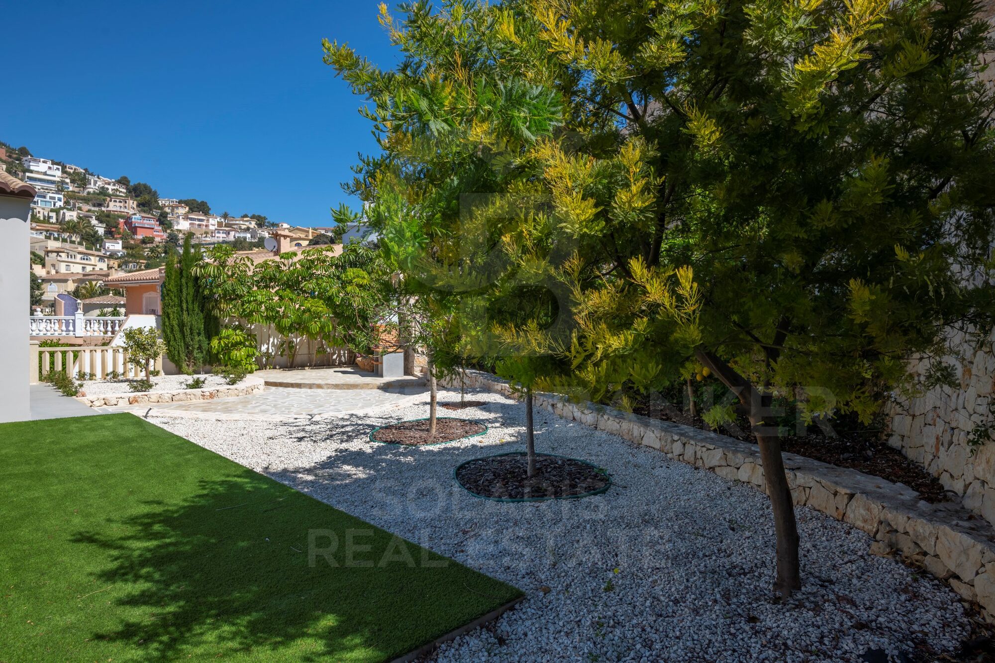 Extraordinary smart and completely renovated villa in Cumbre del Sol, Benitachell