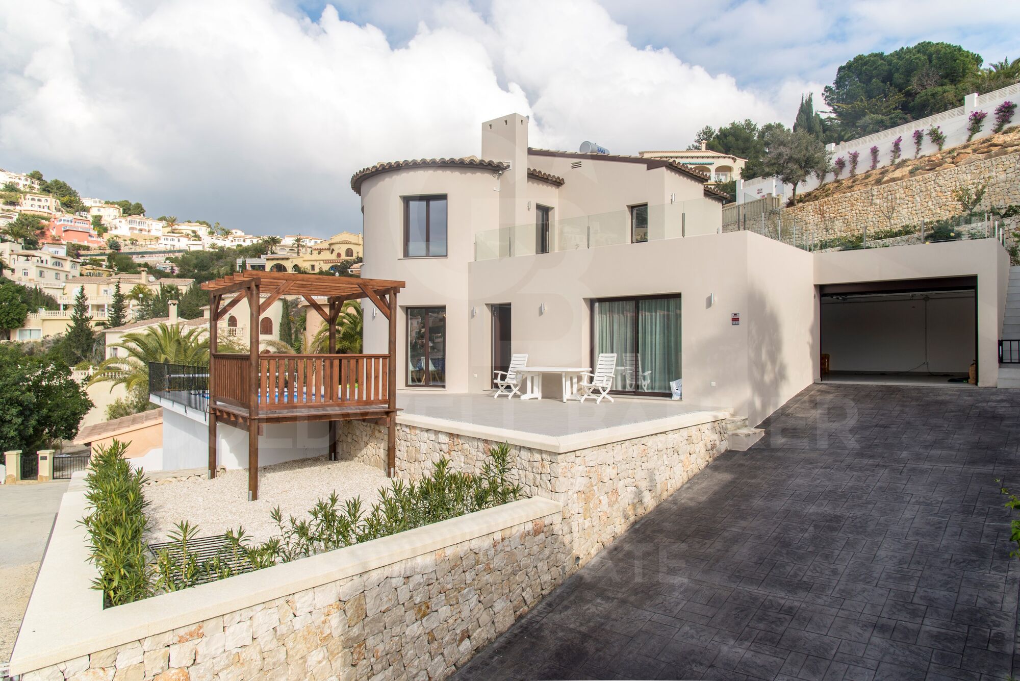 Extraordinary smart and completely renovated villa in Cumbre del Sol, Benitachell
