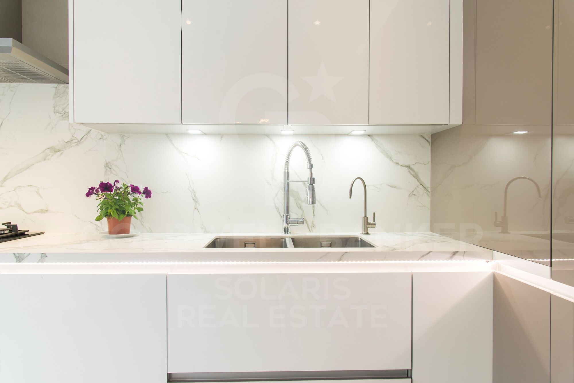 Extraordinary smart and completely renovated villa in Cumbre del Sol, Benitachell