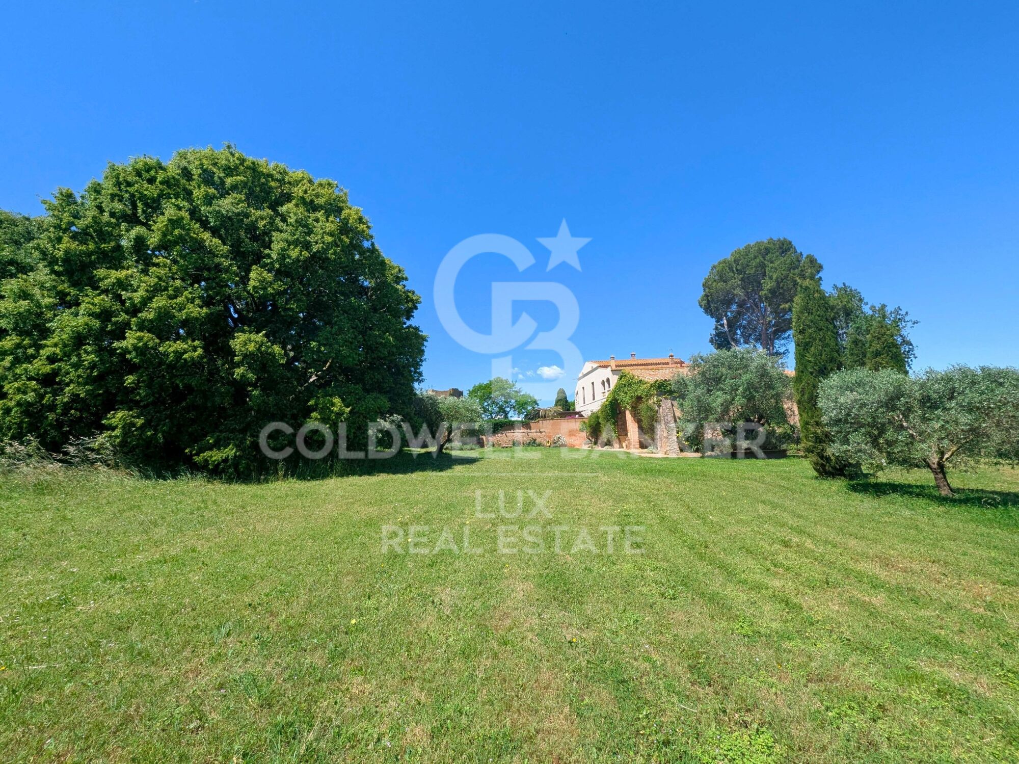 Country house with Development Opportunity in Garrigàs, Costa Brava, Alt Empordà