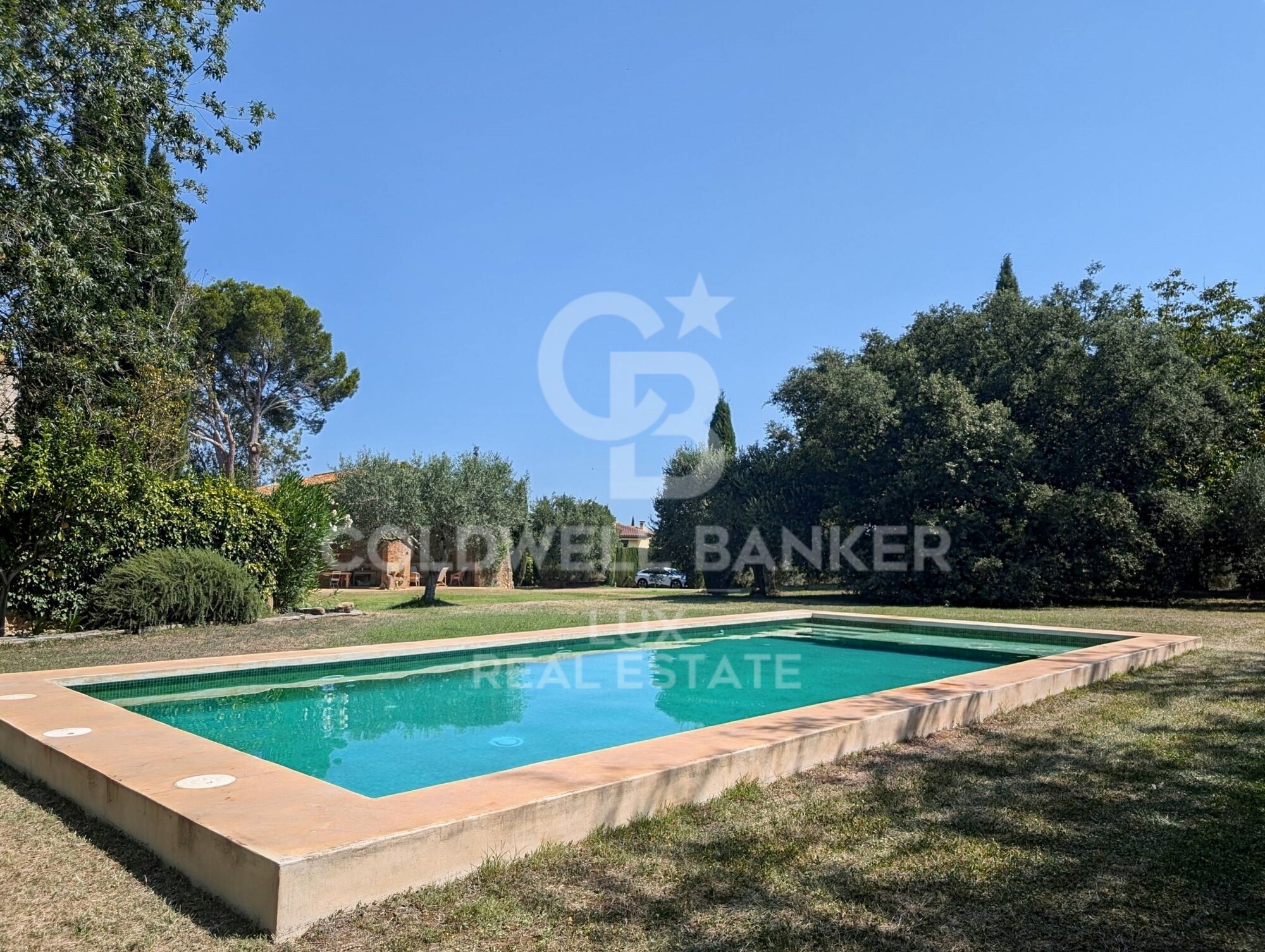 Masía con Oportunidad de Desarrollo en Garrigàs, Costa Brava, Alt Empordà