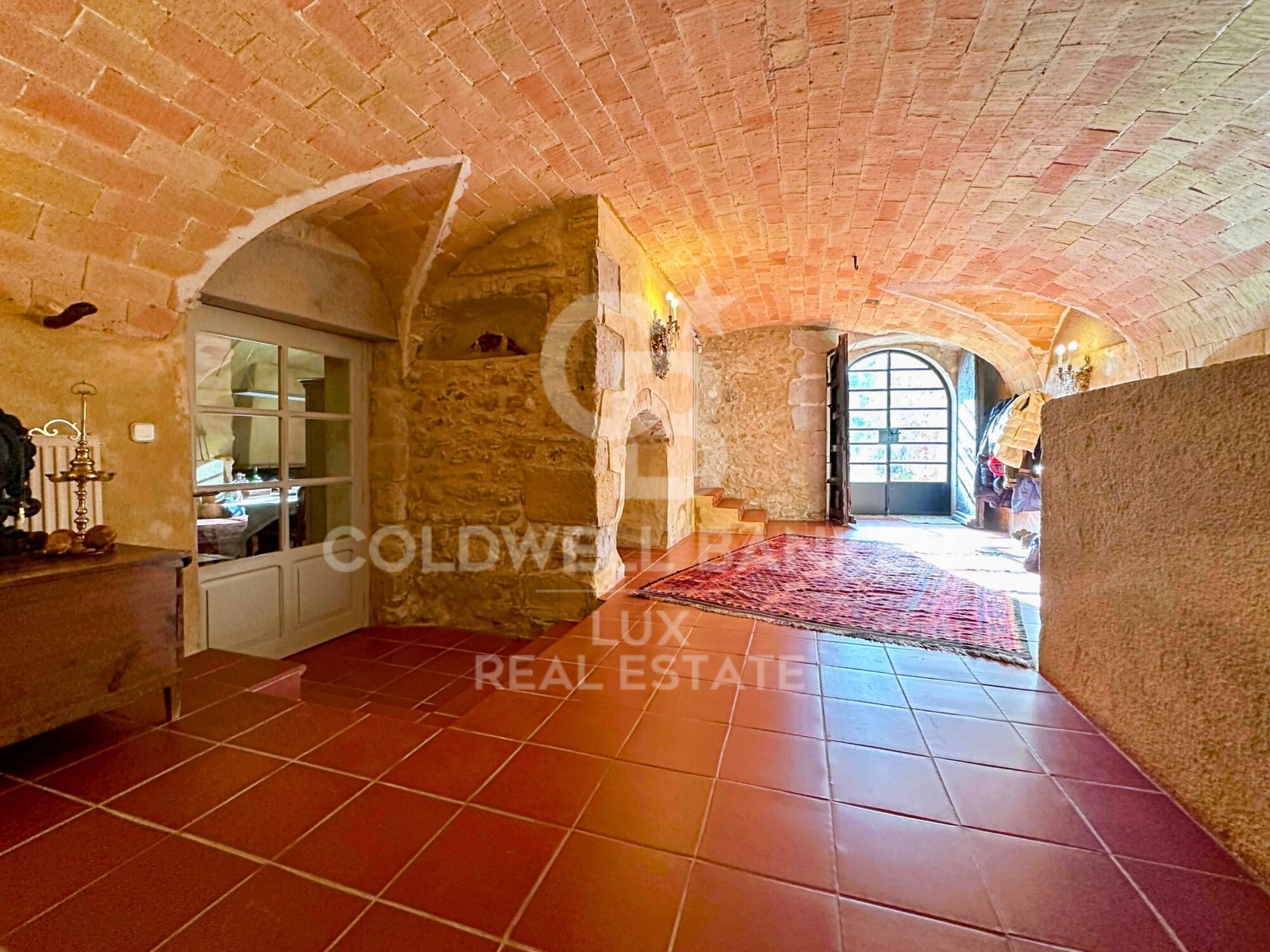 Masía con Oportunidad de Desarrollo en Garrigàs, Costa Brava, Alt Empordà