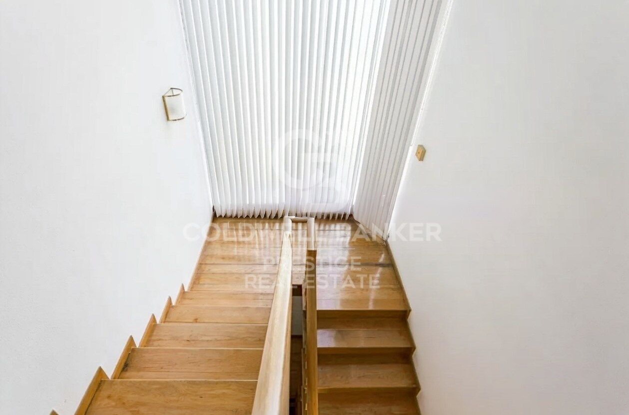 Maison individuelle à vendre / louer.
