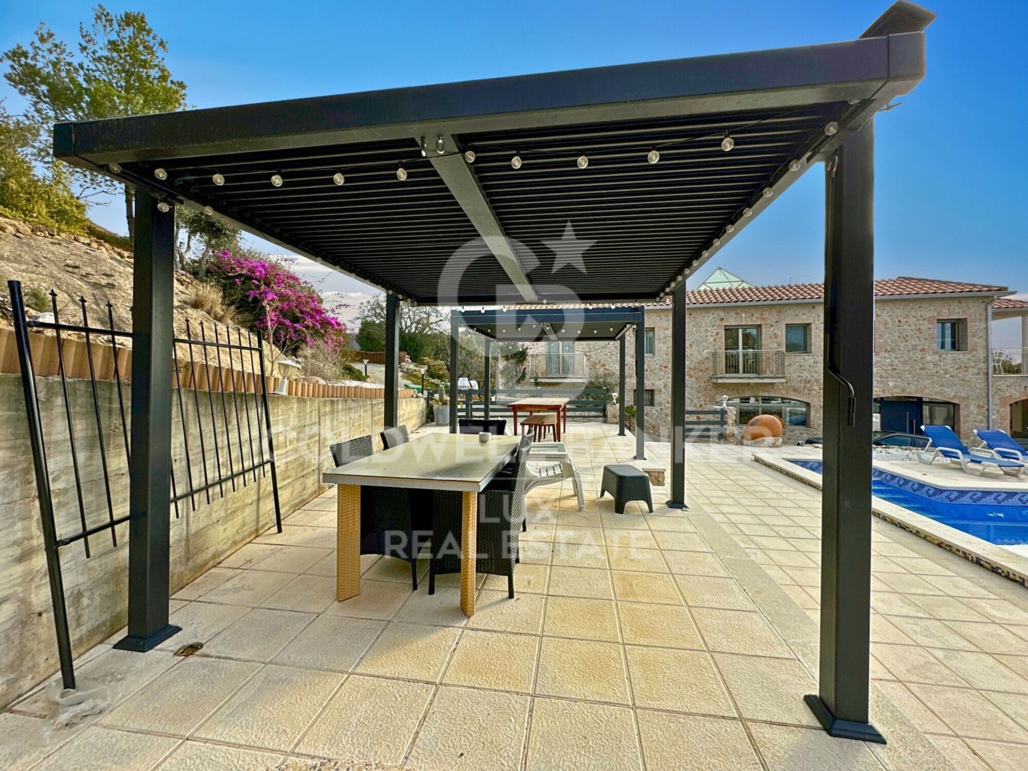 Villa de lujo en Vilajuïga, a 9 km de las playas de la Costa Brava