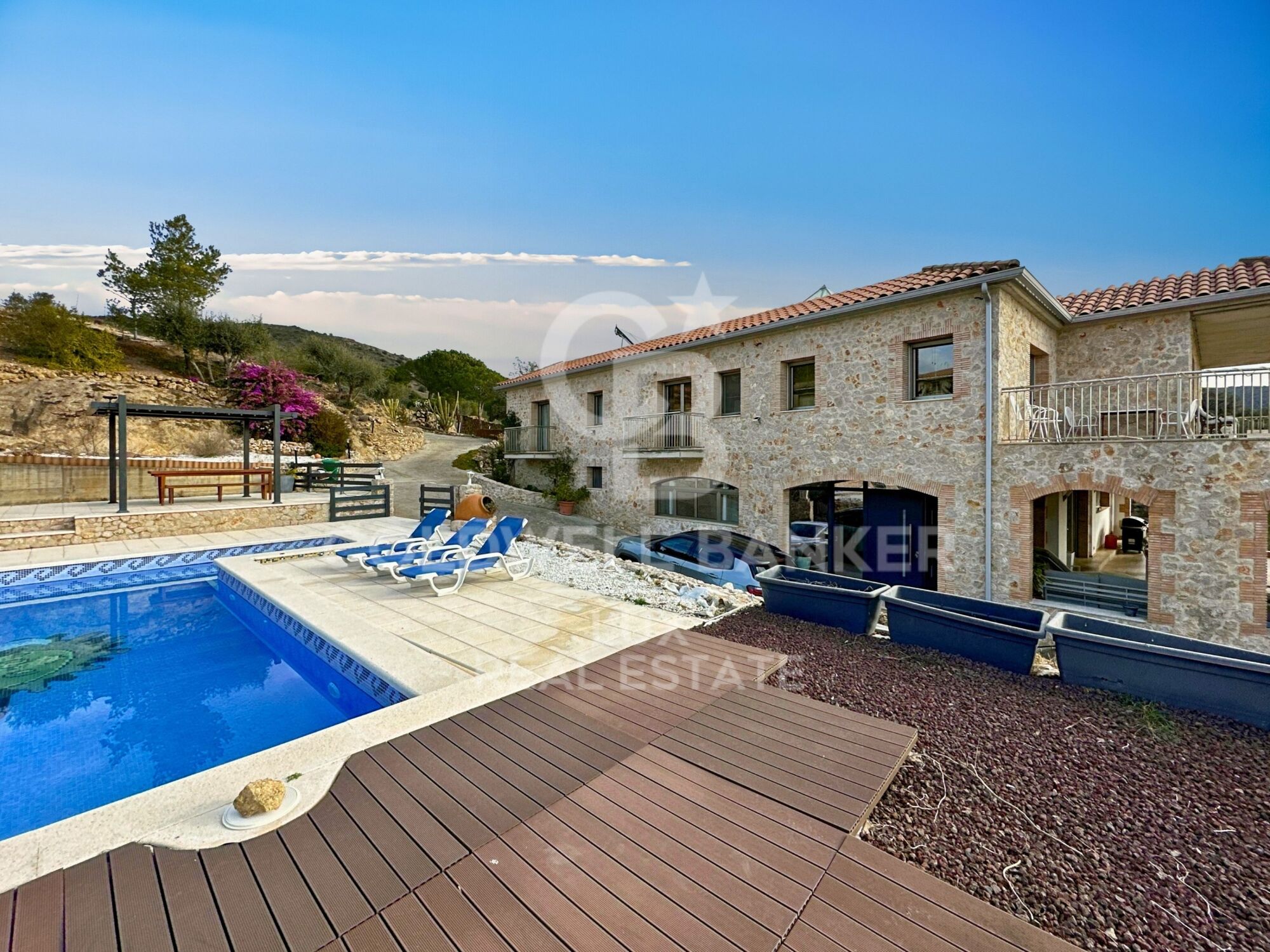 Villa de lujo en Vilajuïga, a 9 km de las playas de la Costa Brava