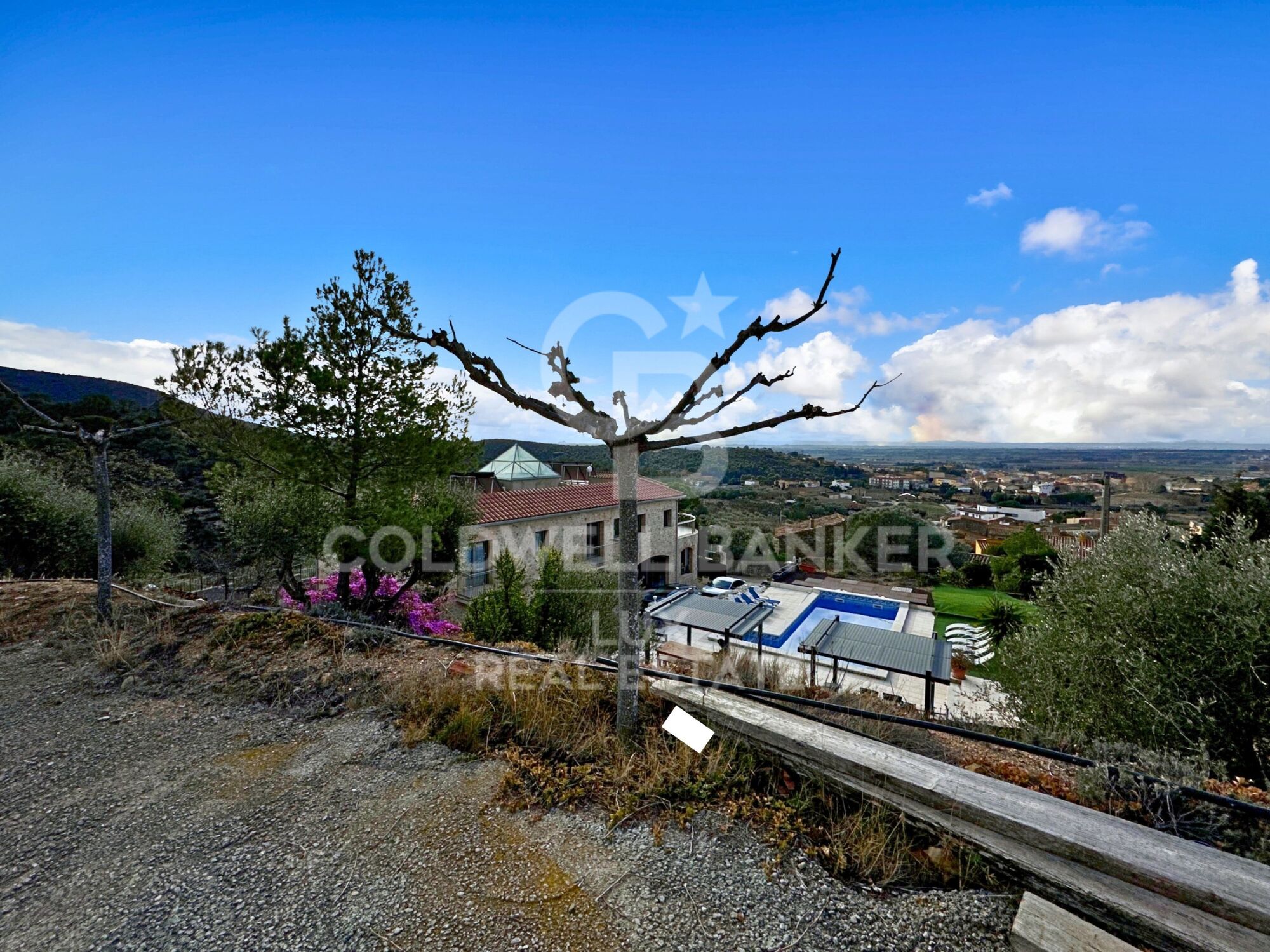 Luxury villa in Vilajuïga, 9 km from the beaches of the Costa Brava