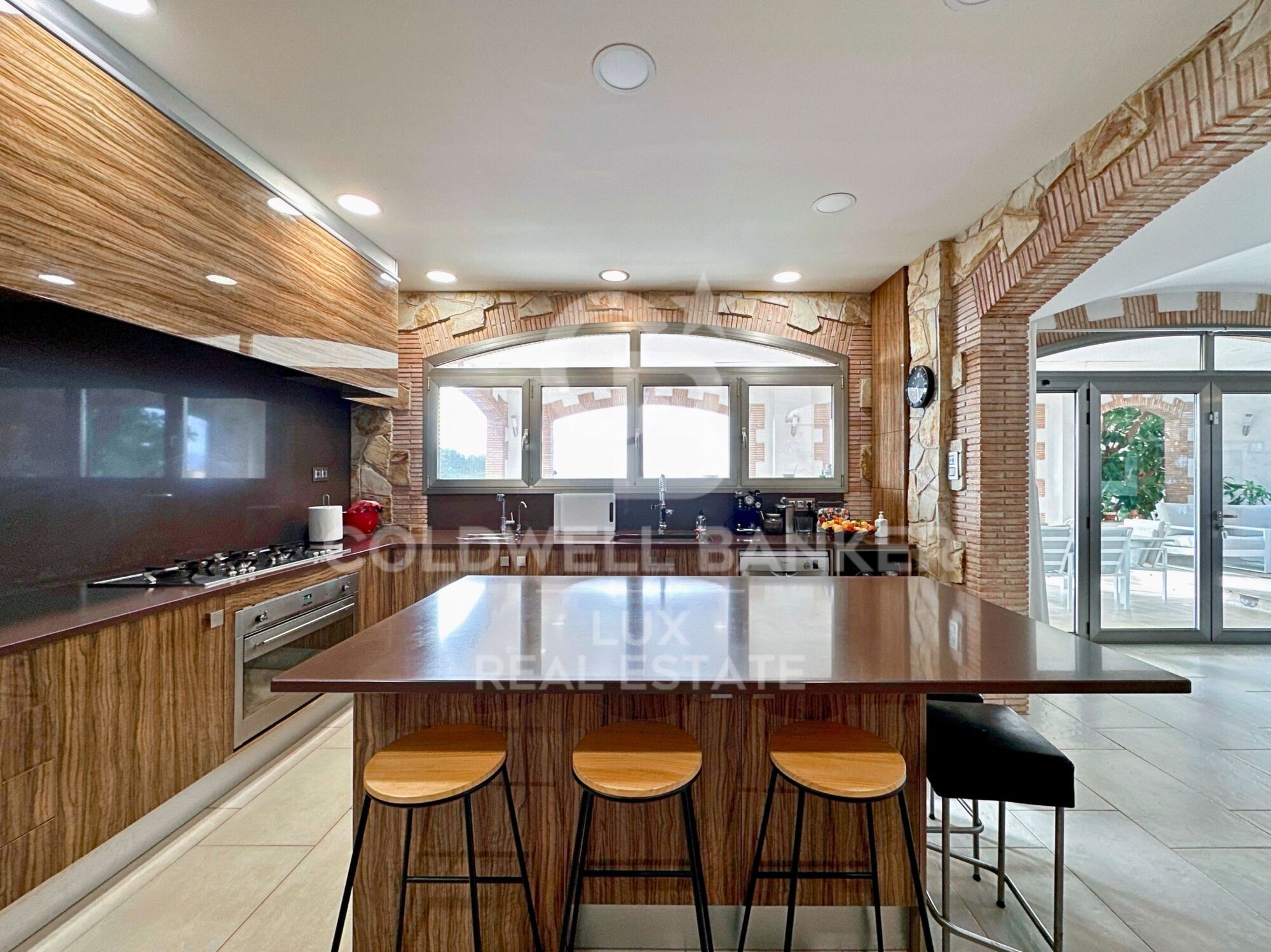 House for sale with tourist license in Vilajuïga