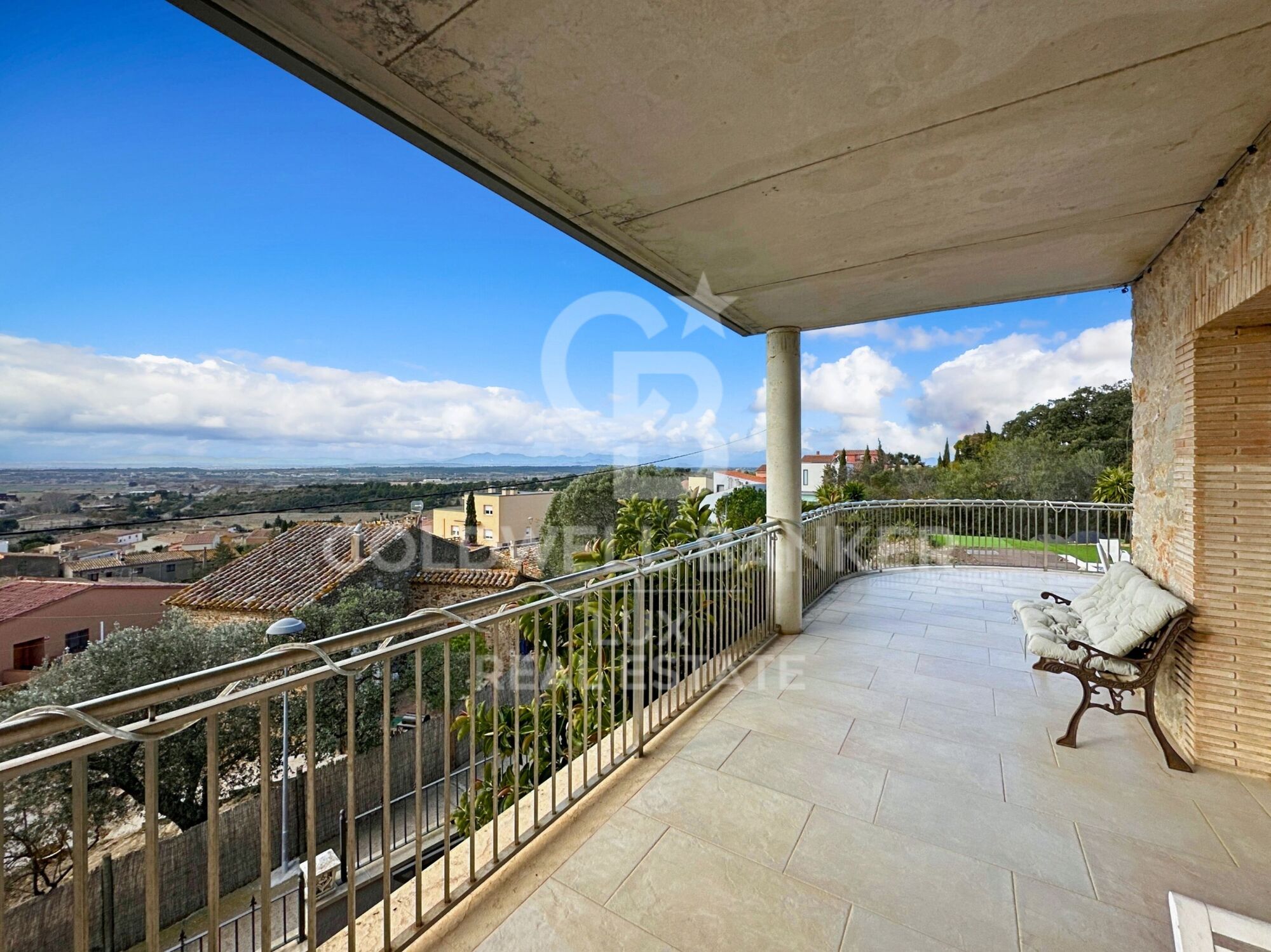 Maison à vendre avec licence touristique à Vilajuïga