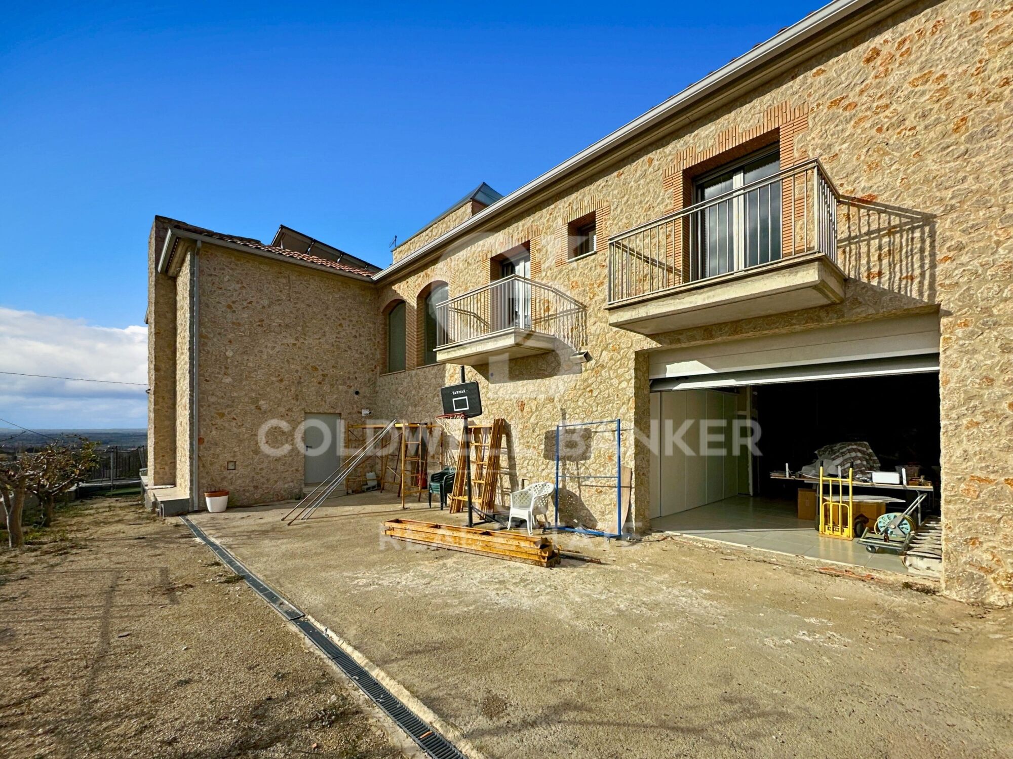 Maison à vendre avec licence touristique à Vilajuïga