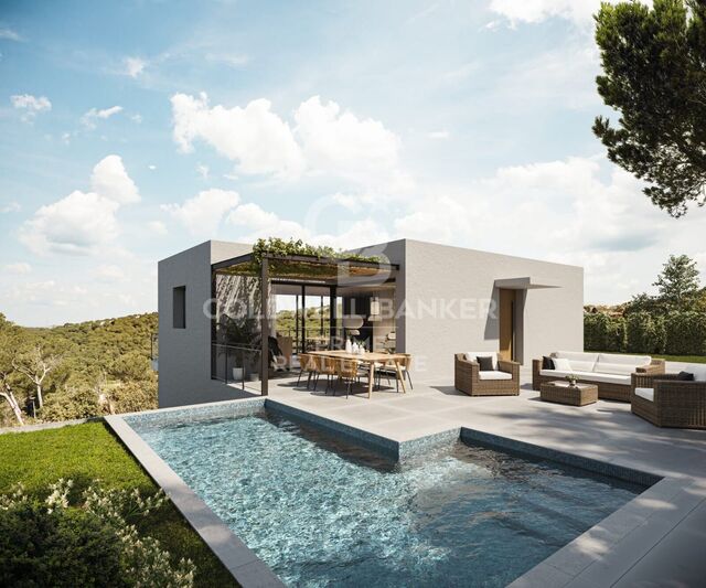 Single-family house project, located in a residential area in Begur, Costa Brava