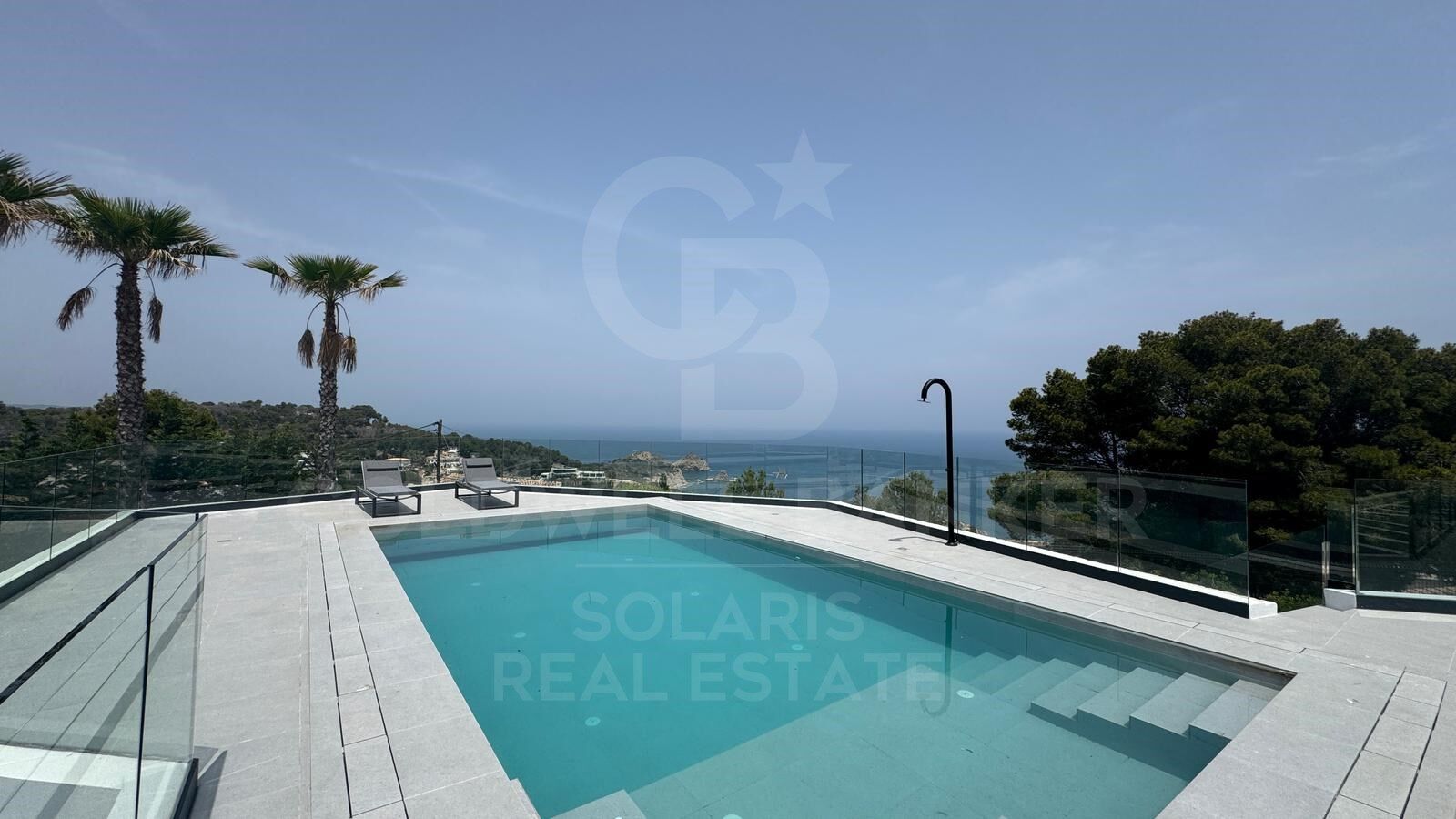 Eleganz am Meer in Jávea: Entdecken Sie den ultimativen Luxus in dieser 420 m2 großen modernen Villa