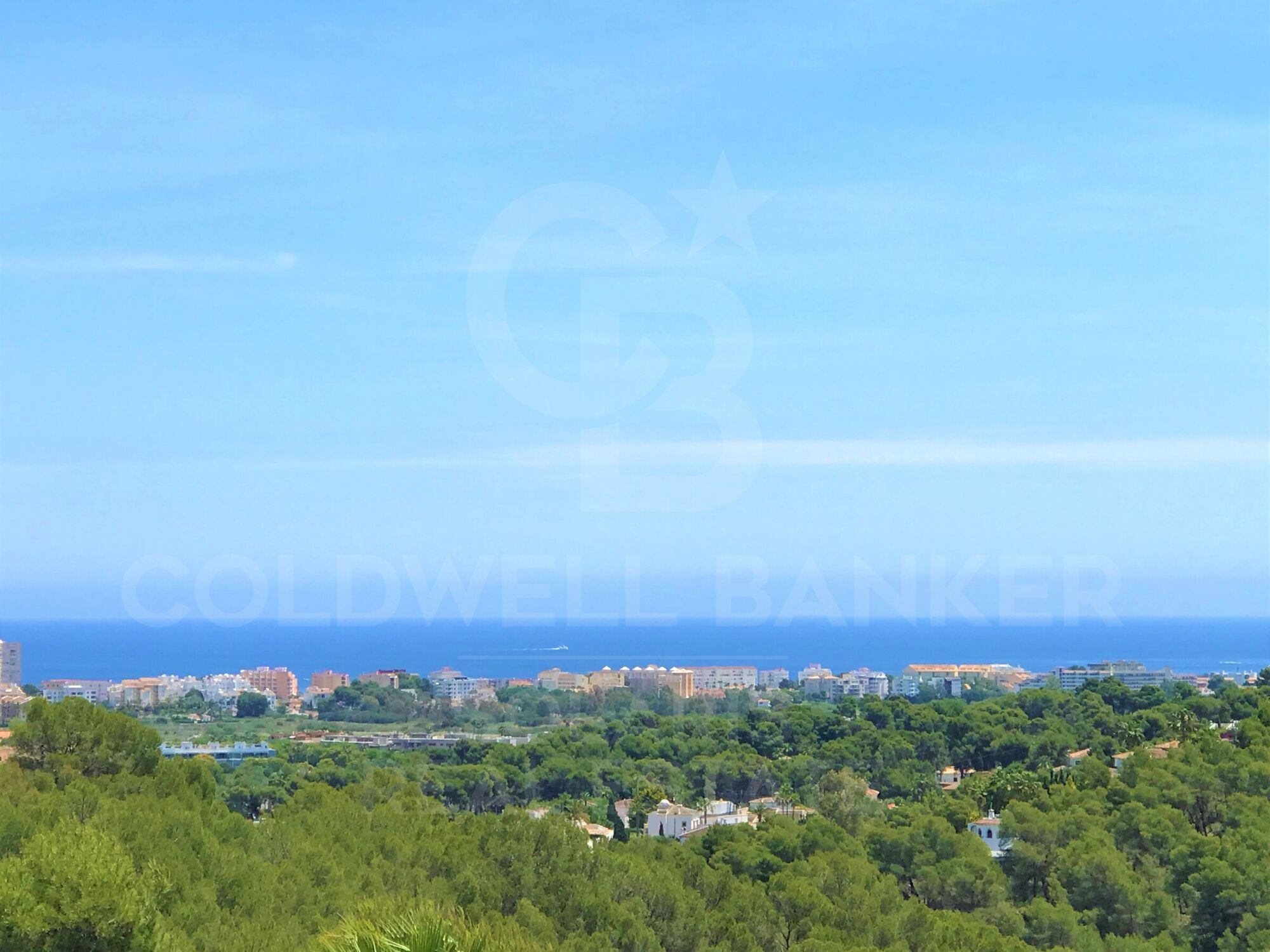 Villa de luxe exclusive en cours de construction orientée plein sud avec vue panoramique sur la mer à Javea