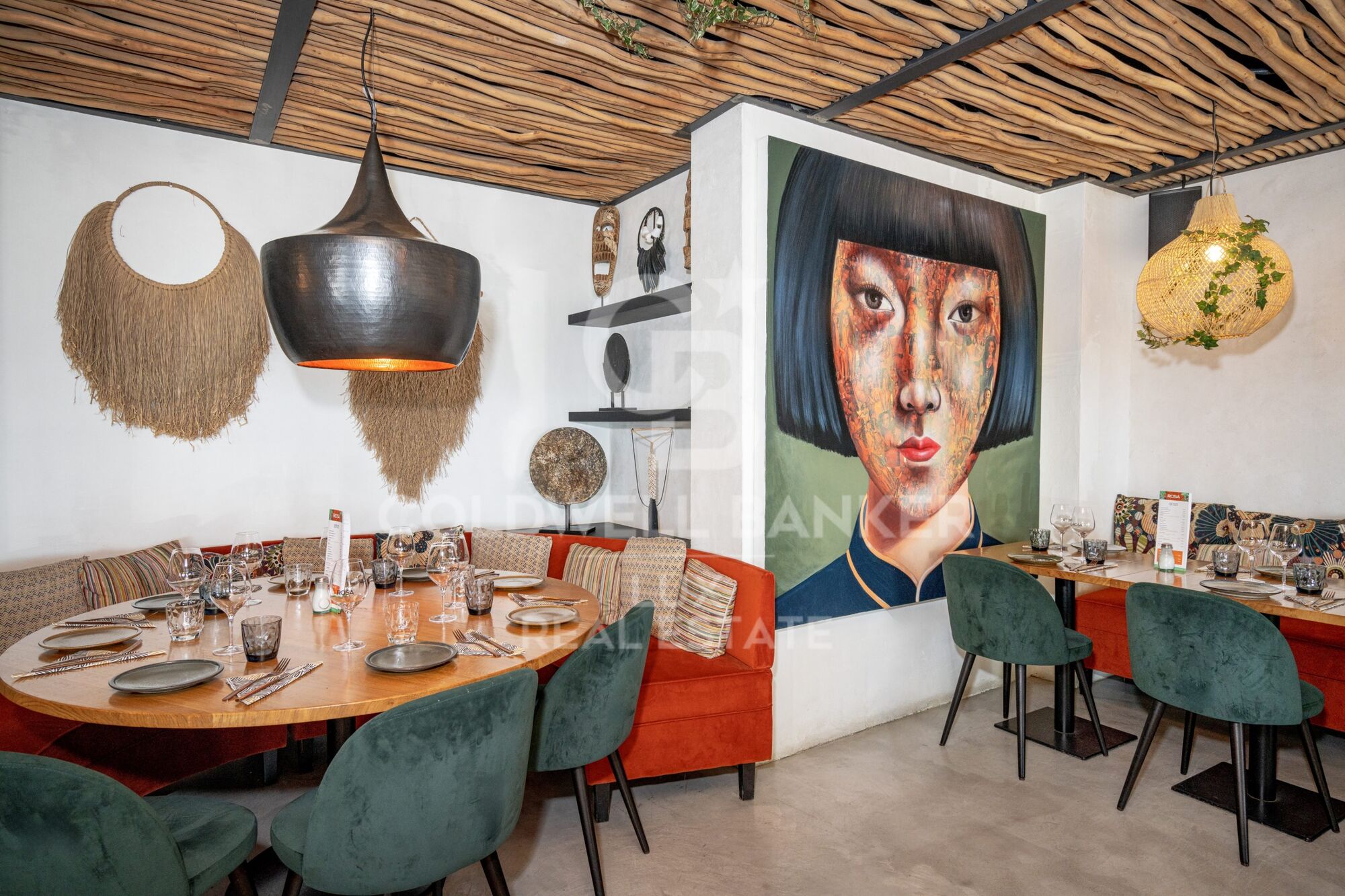 Restaurant à vendre sur le front de mer à Roses, Costa Brava, Espagne