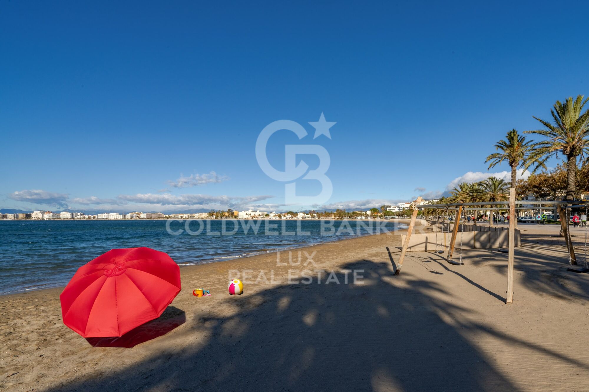 Restaurant à vendre sur le front de mer à Roses, Costa Brava, Espagne