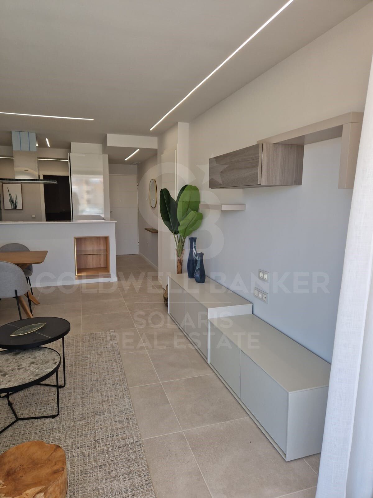 Penthouses et appartements de 2 et 3 chambres avec terrasse dans l'urbanisation à quelques mètres de La Playa à Dénia