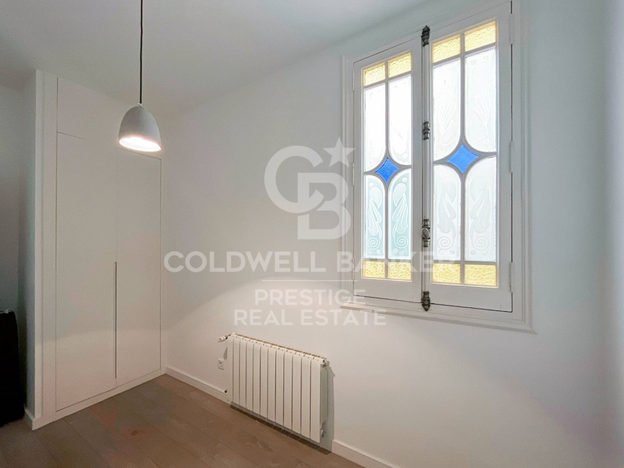 Elegante piso en venta en La Dreta de l'Eixample con piscina
