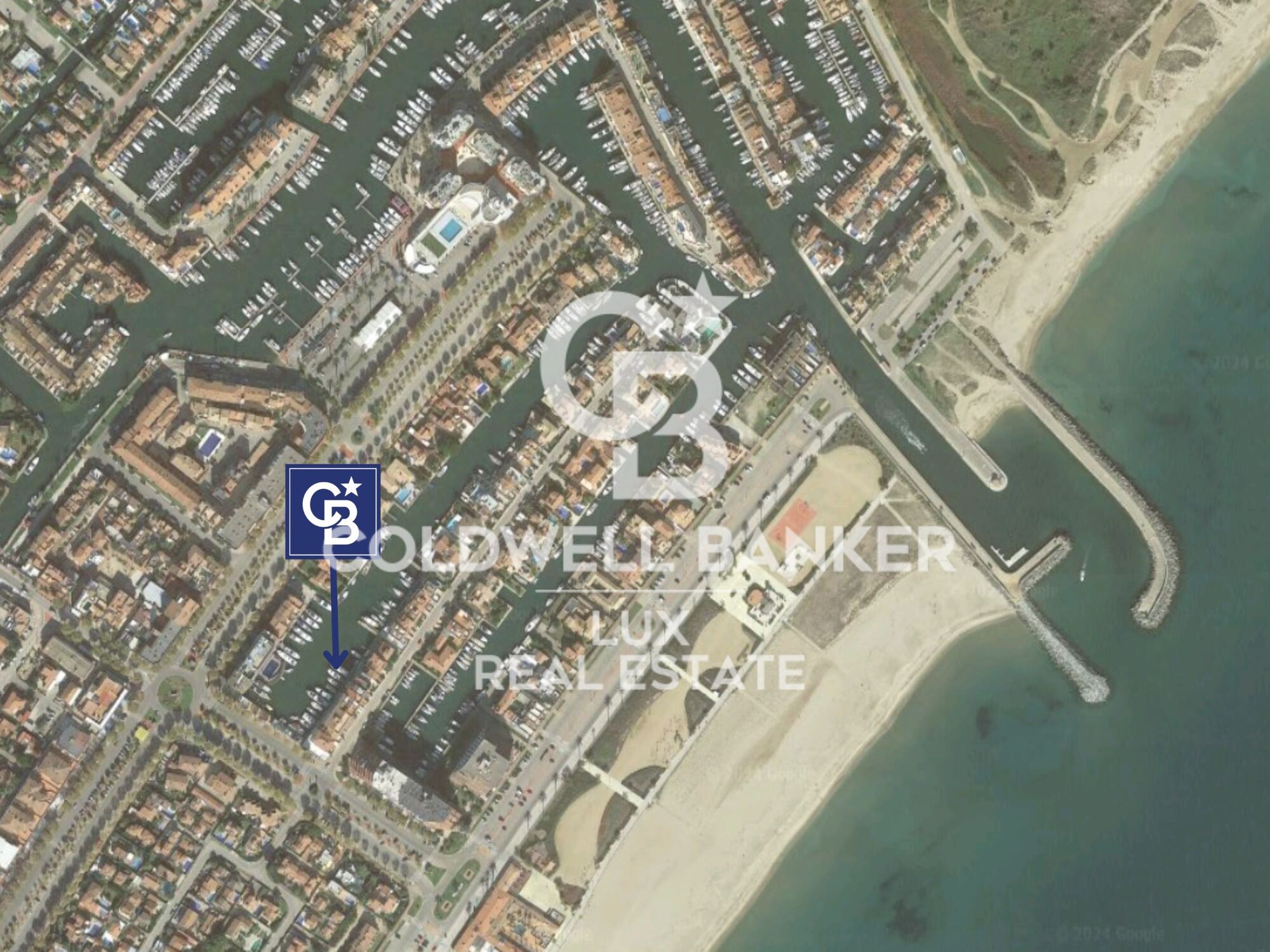 Mooring for sailboats and storage room for sale in Empuriabrava