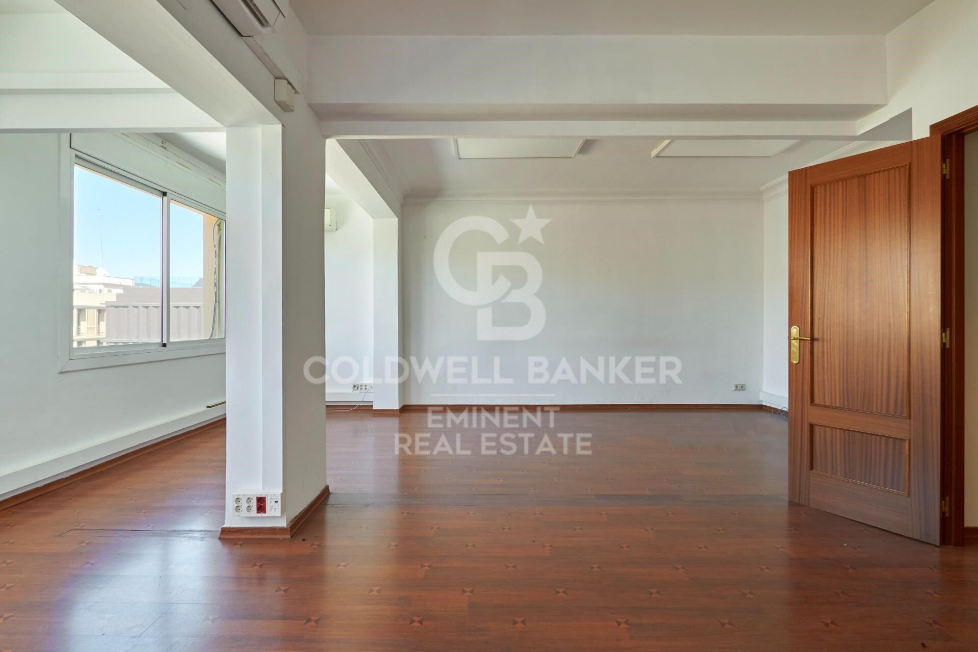 Spacious apartment just a few steps from La Pedrera and Paseo de Gracia