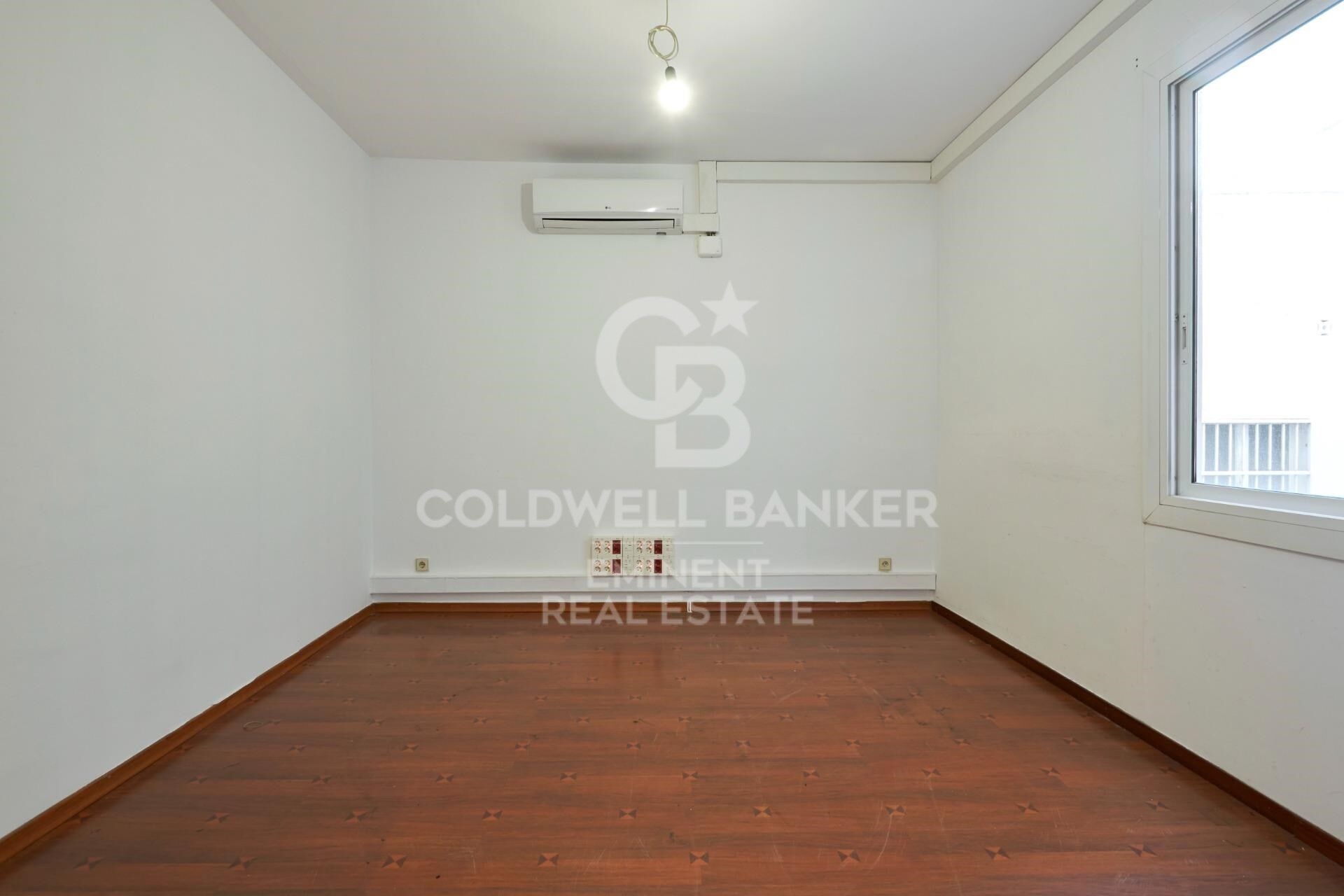 Spacious apartment just a few steps from La Pedrera and Paseo de Gracia
