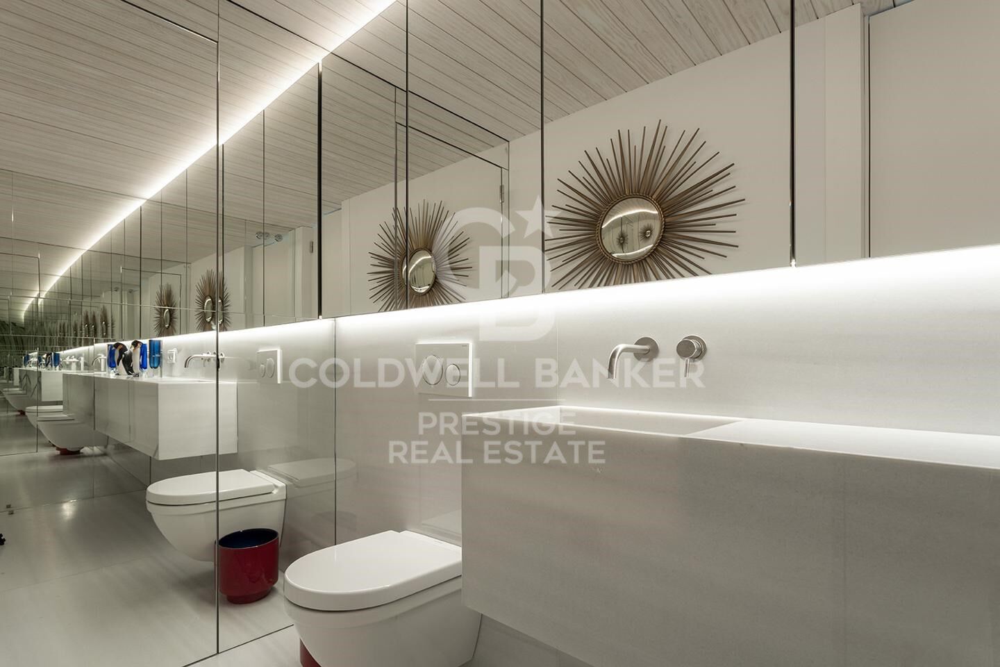 Ático en venta recientemente renovado en Santa Caterina i la Ribera, Barcelona