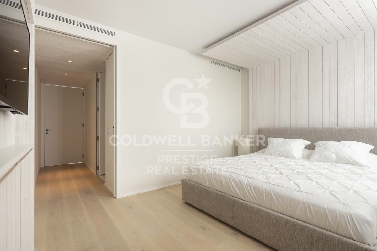 Ático en venta recientemente renovado en Santa Caterina i la Ribera, Barcelona