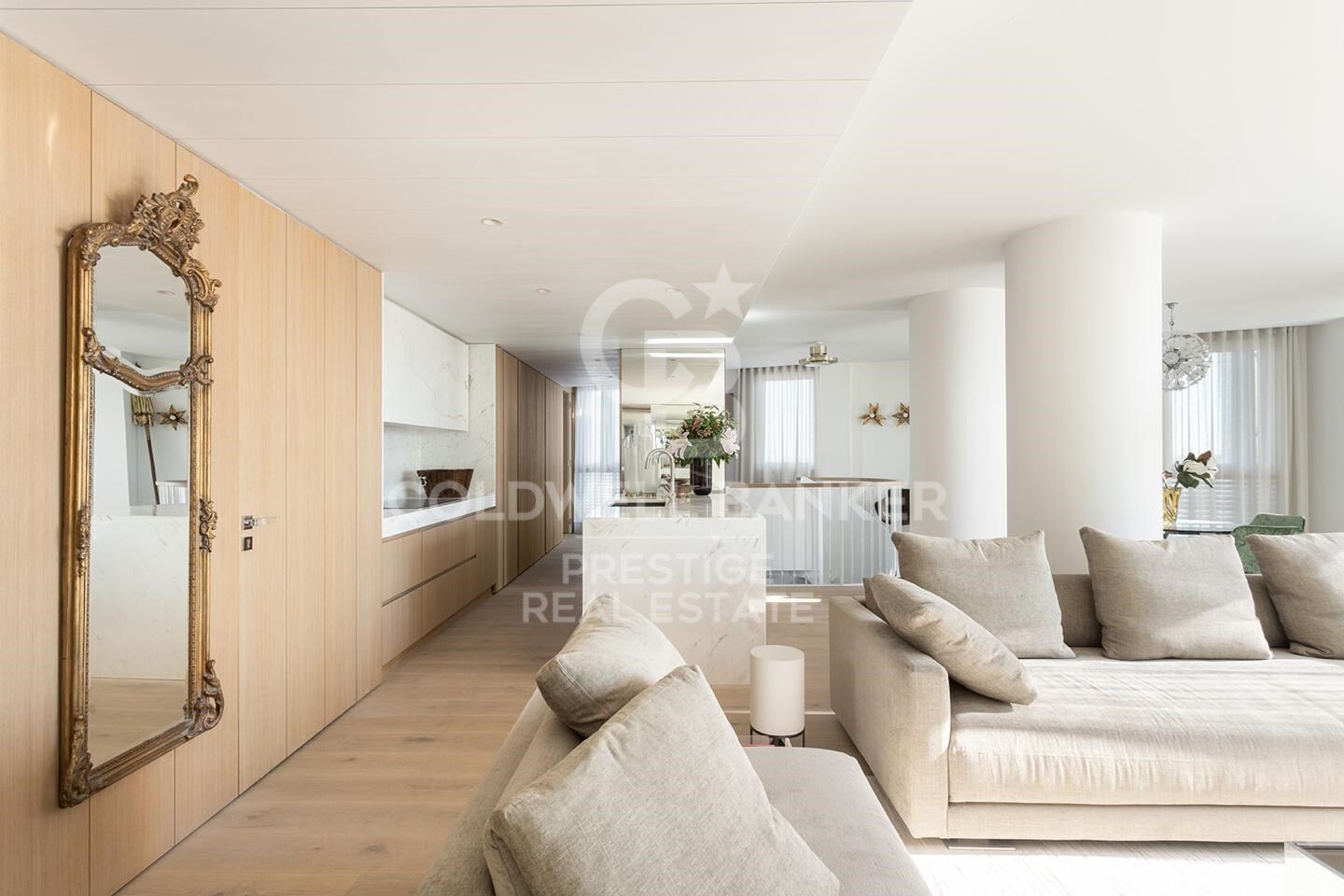 Neu renoviertes Penthouse zum Verkauf in Santa Caterina i la Ribera, Barcelona