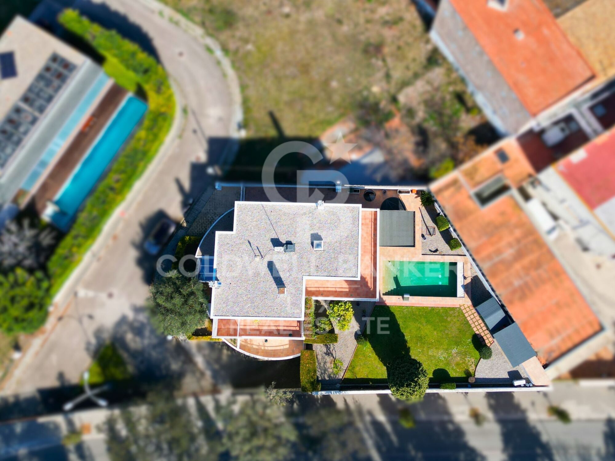 High-end house with pool and garden in Figueres