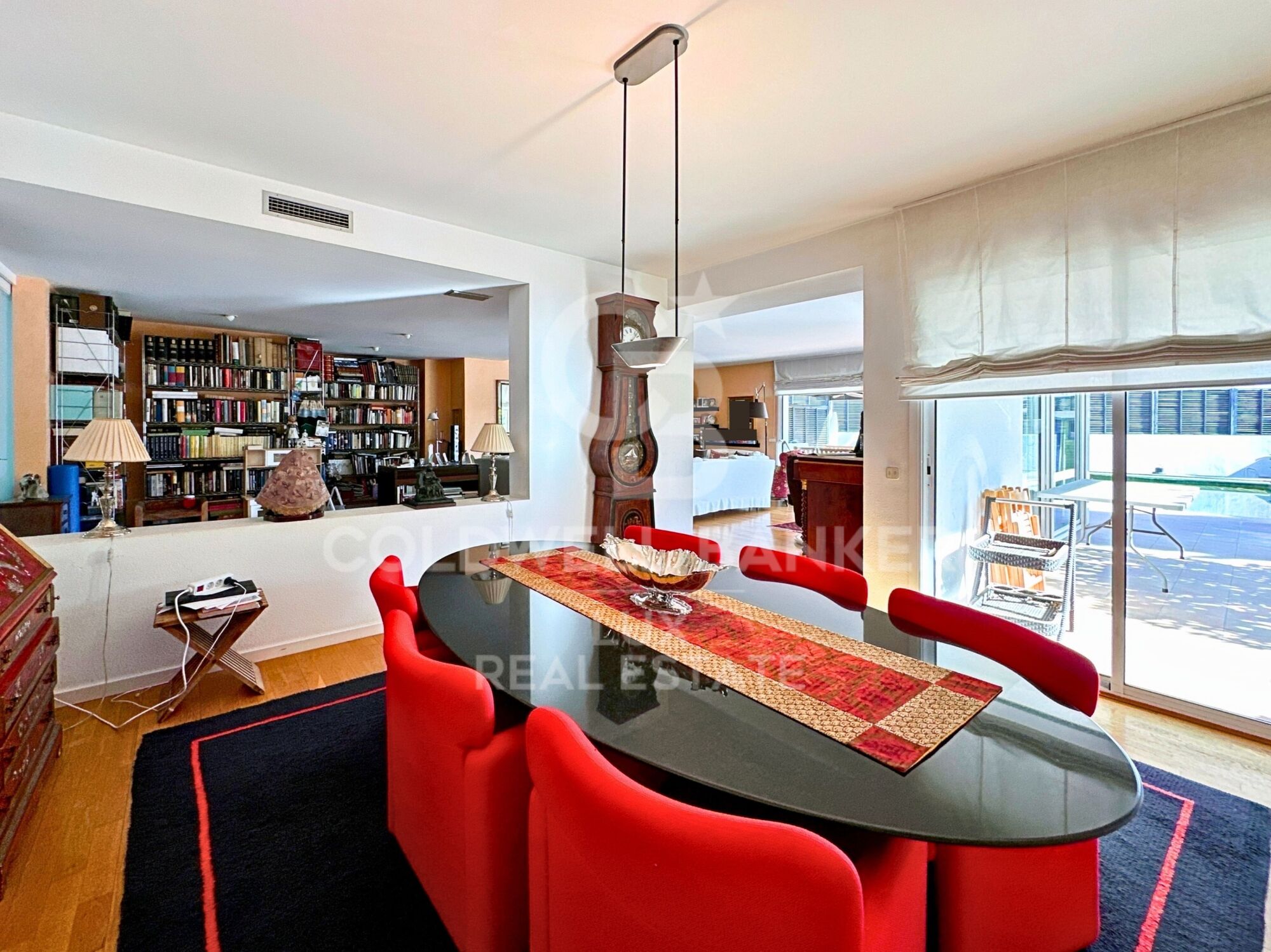 High-end house with pool and garden in Figueres