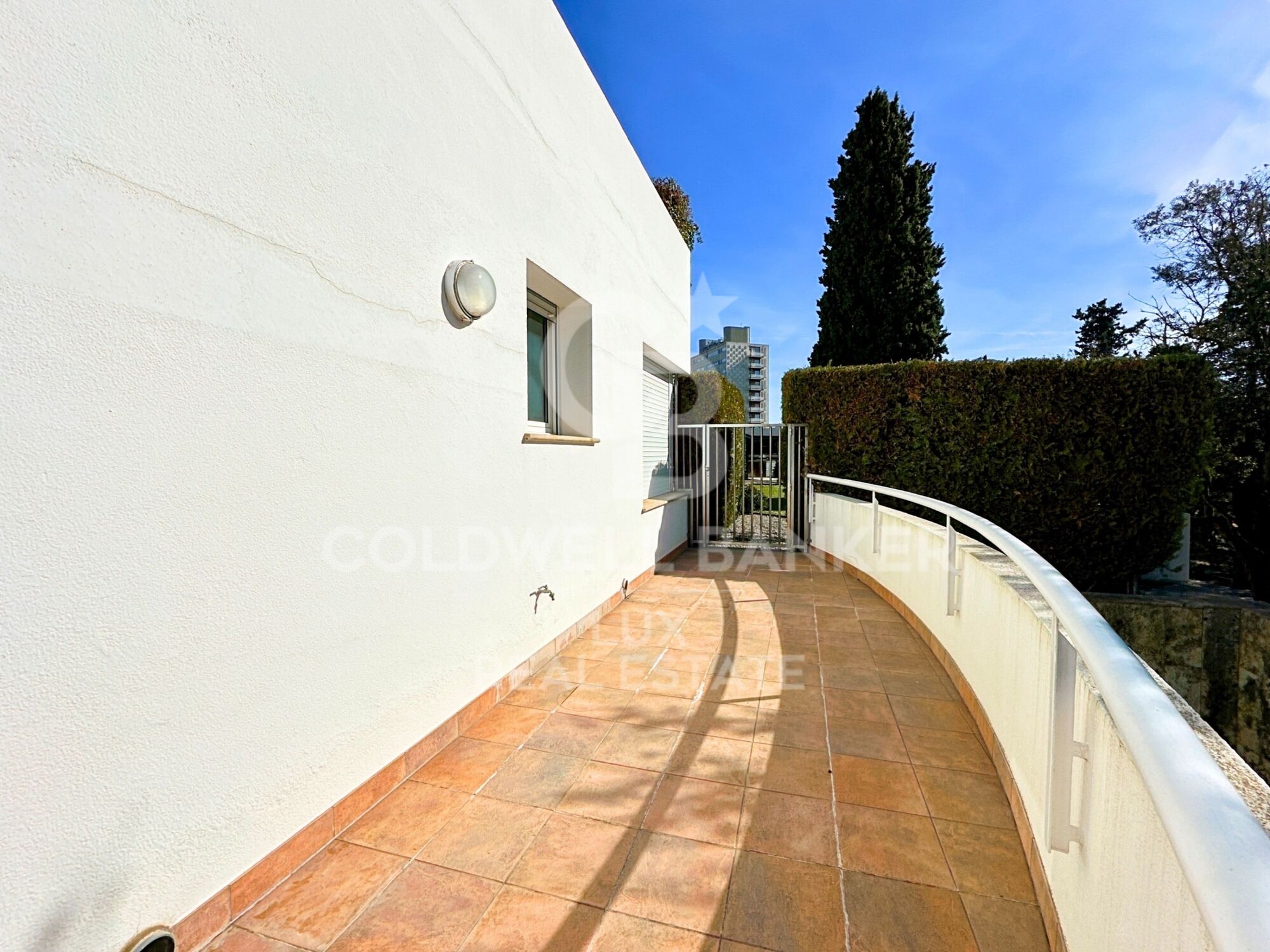 High-end house with pool and garden in Figueres