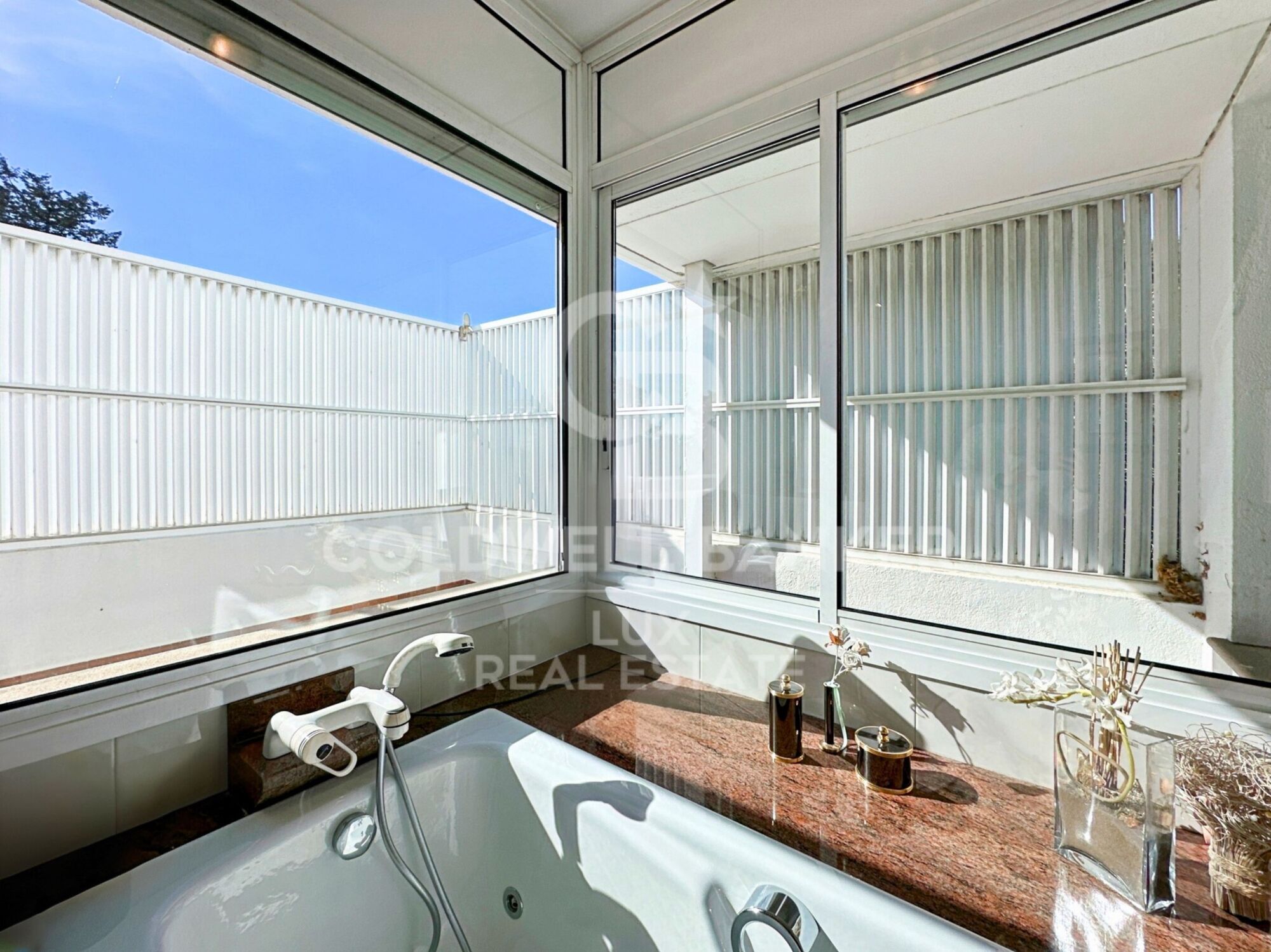 High-end house with pool and garden in Figueres