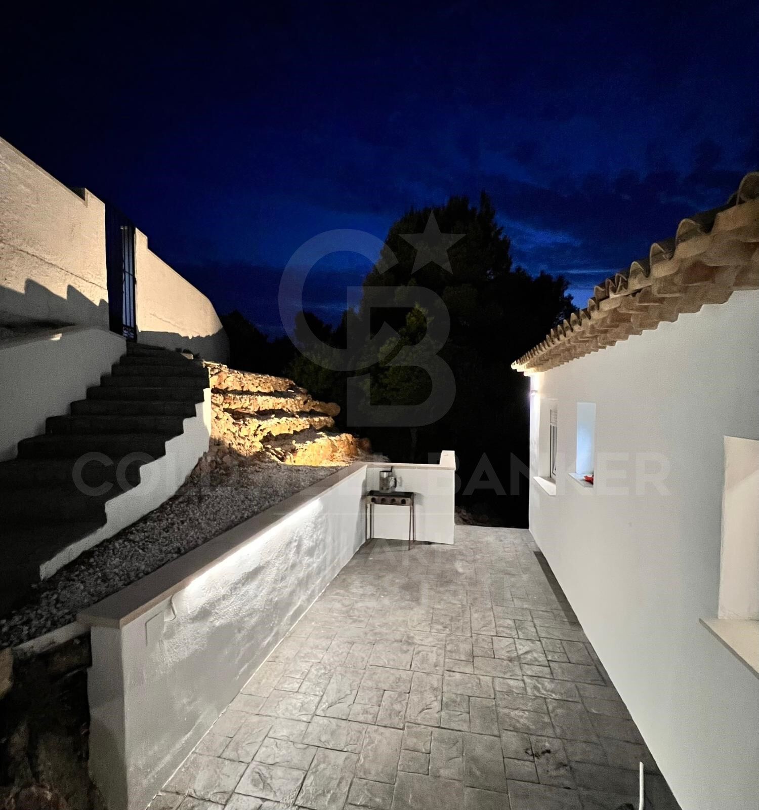 4 bedroom villa with fantastic views in El Montgó, Dénia