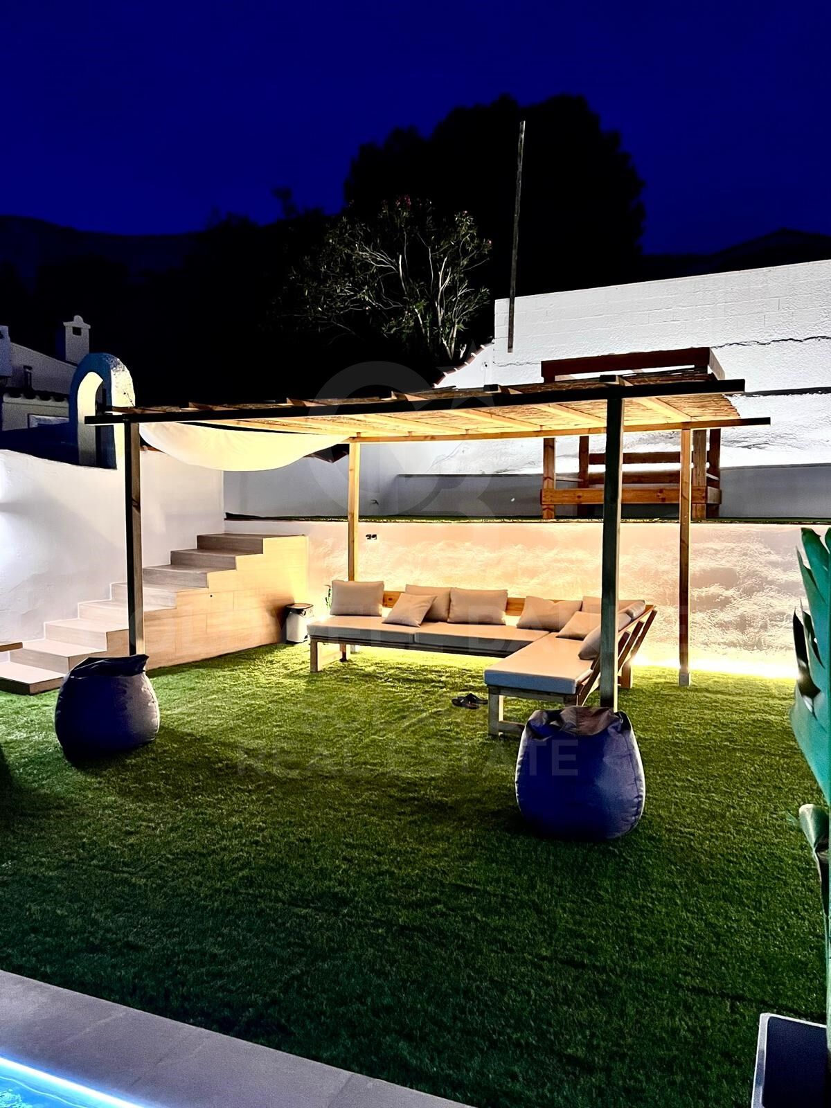 Villa mit 4 Schlafzimmern und fantastischer Aussicht in El Montgó, Dénia