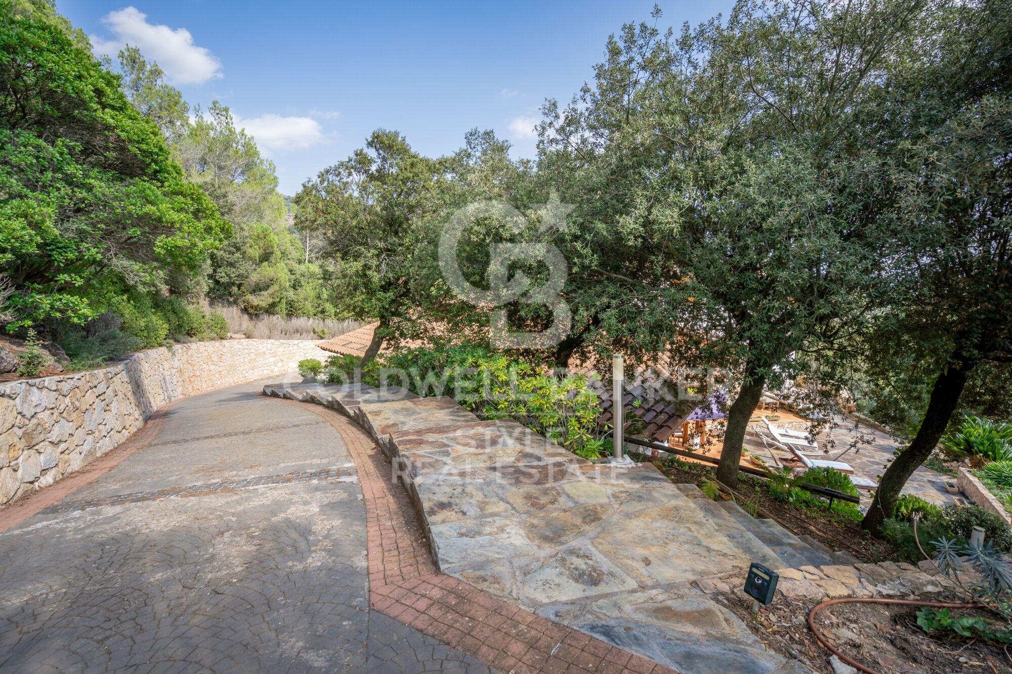 Beautiful rustic style finca