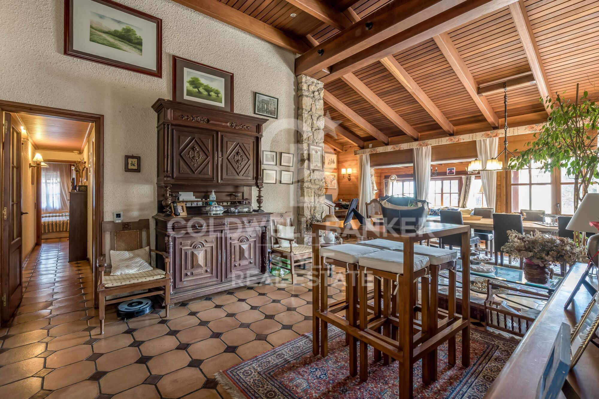 Beautiful rustic style finca