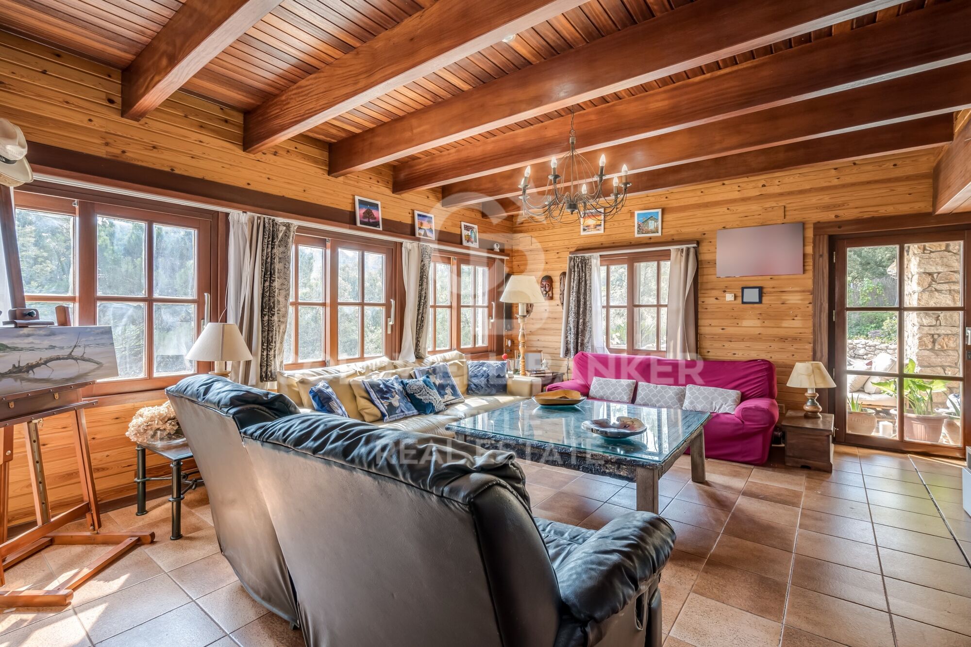 Beautiful rustic style finca