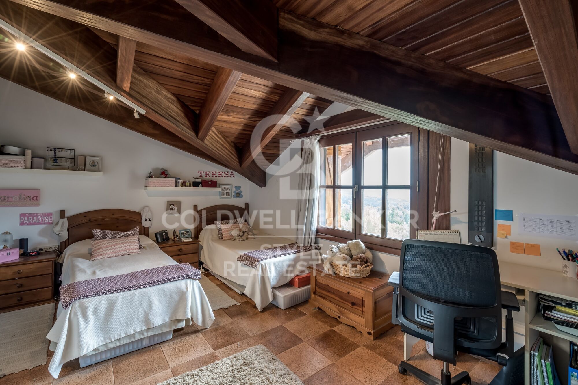 Beautiful rustic style finca