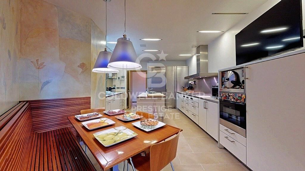 Luxury flat for sale in Barcelona