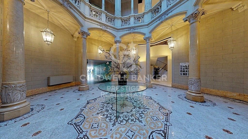 Luxury flat for sale in Barcelona