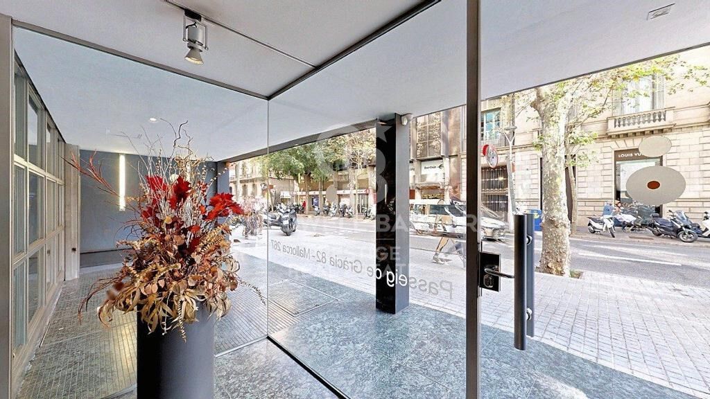 Luxury flat for sale in Barcelona