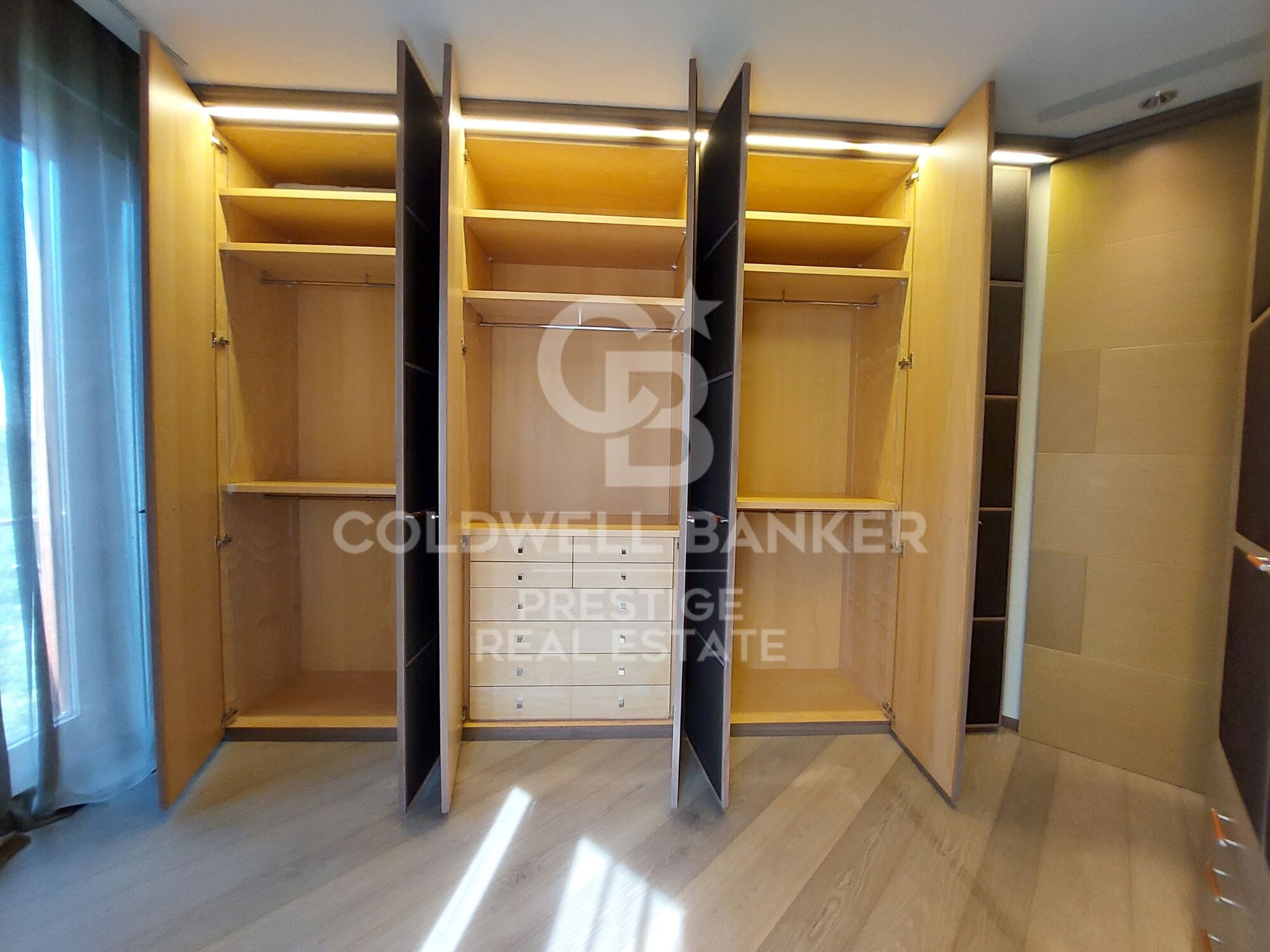 Luxury flat for sale in Barcelona