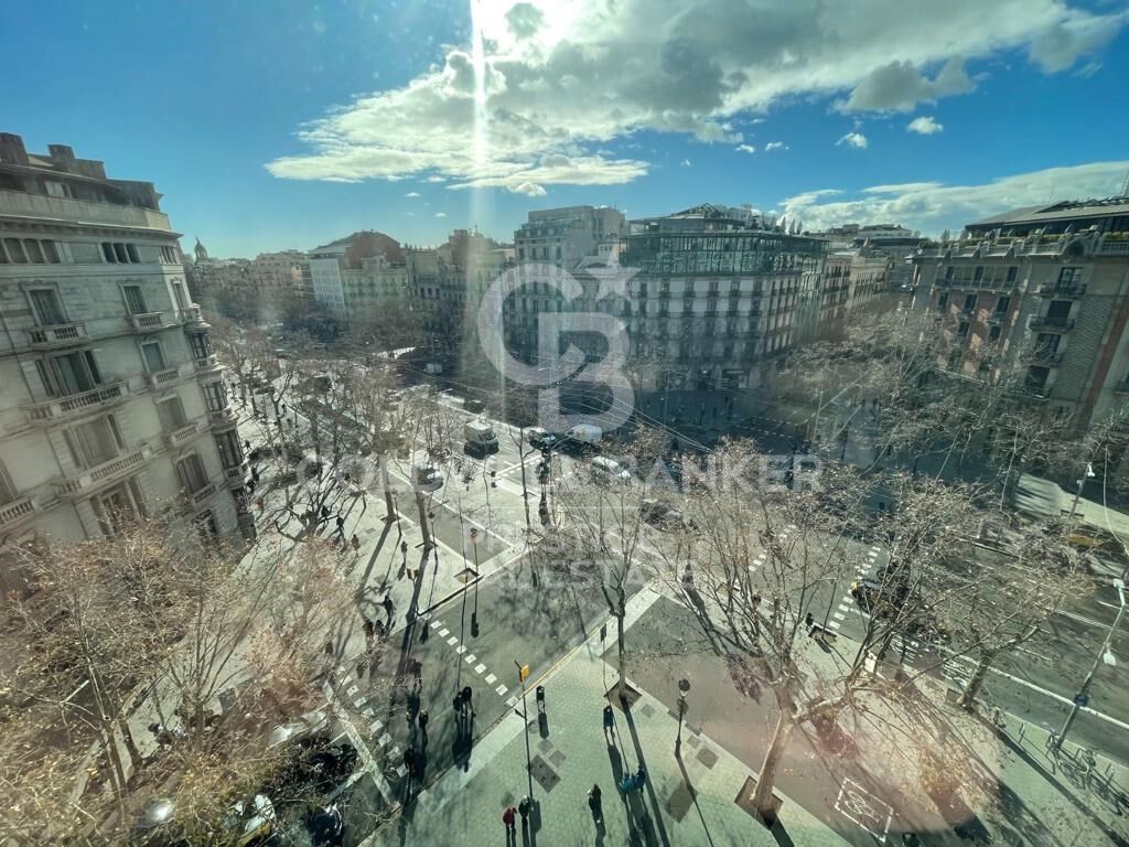 Luxury flat for sale in Barcelona