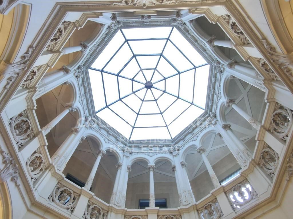 Luxury flat for sale in Barcelona